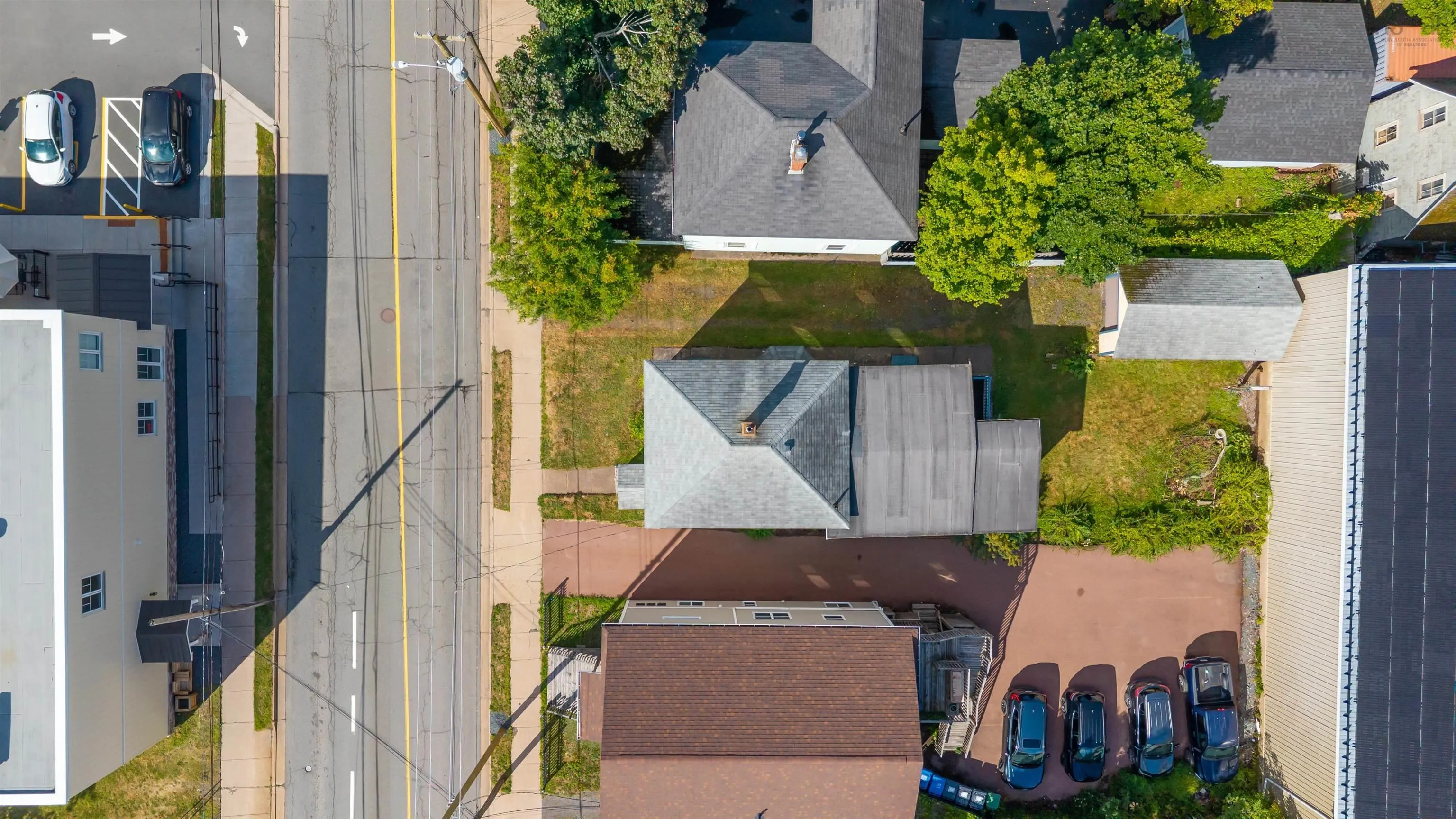 183 Arthur Street, Truro, NS B2N 1Y3, 4 Bedrooms Bedrooms, ,Residential Income,For Sale,Arthur,202521166