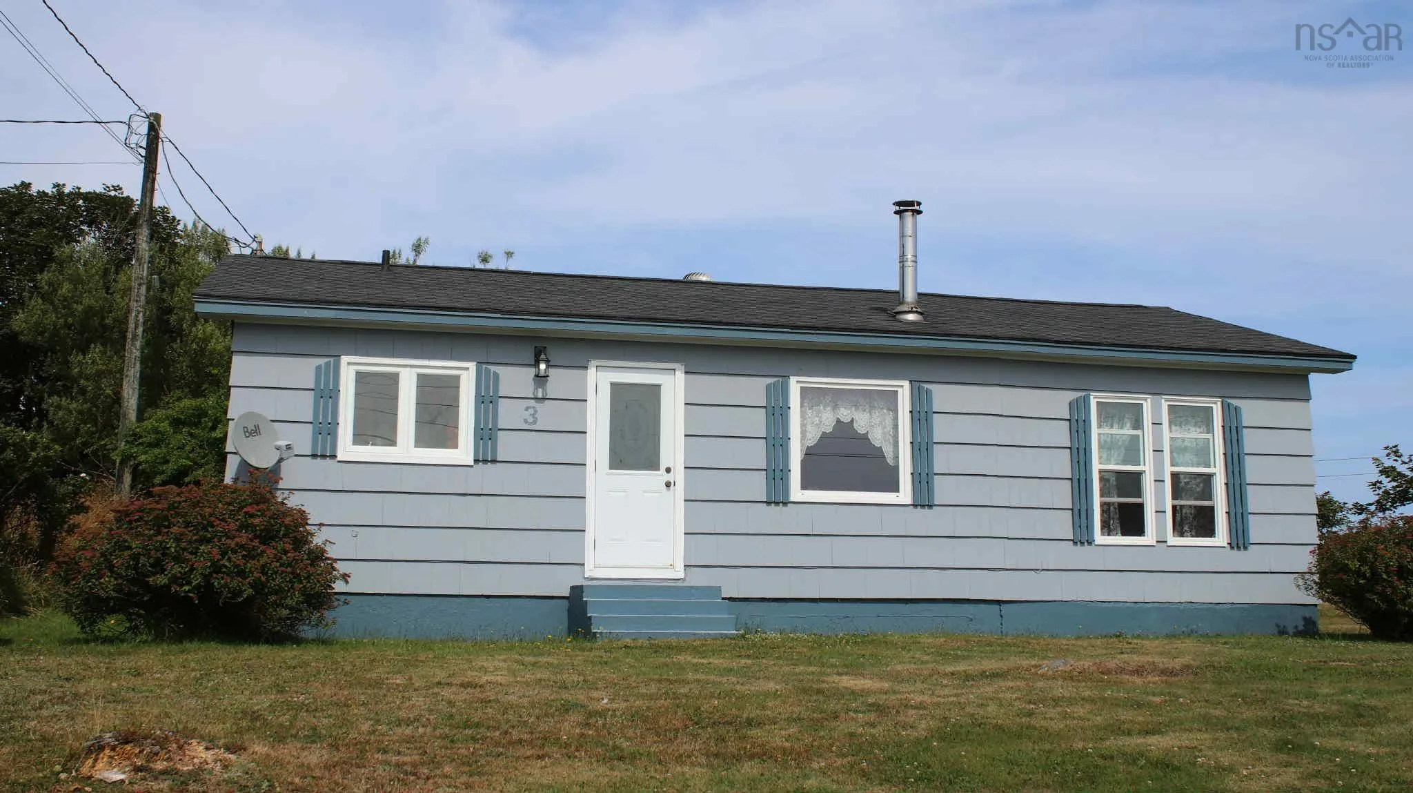 5 Atlantic Street, Clarks Harbour, NS B0W 1P0, 3 Bedrooms Bedrooms, ,1 BathroomBathrooms,Residential,For Sale,Atlantic,202520703