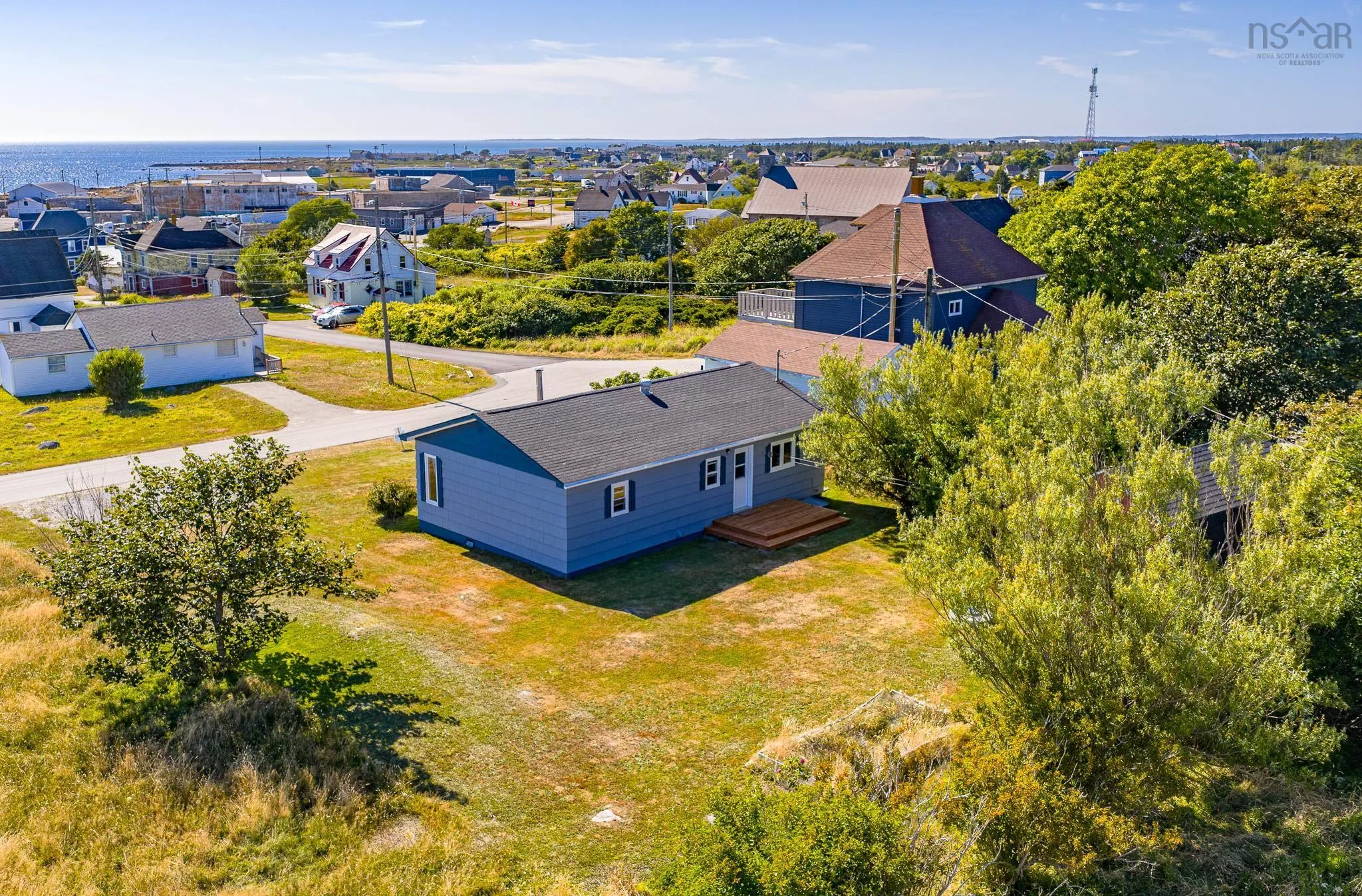 5 Atlantic Street, Clarks Harbour, NS B0W 1P0, 3 Bedrooms Bedrooms, ,1 BathroomBathrooms,Residential,For Sale,Atlantic,202520703