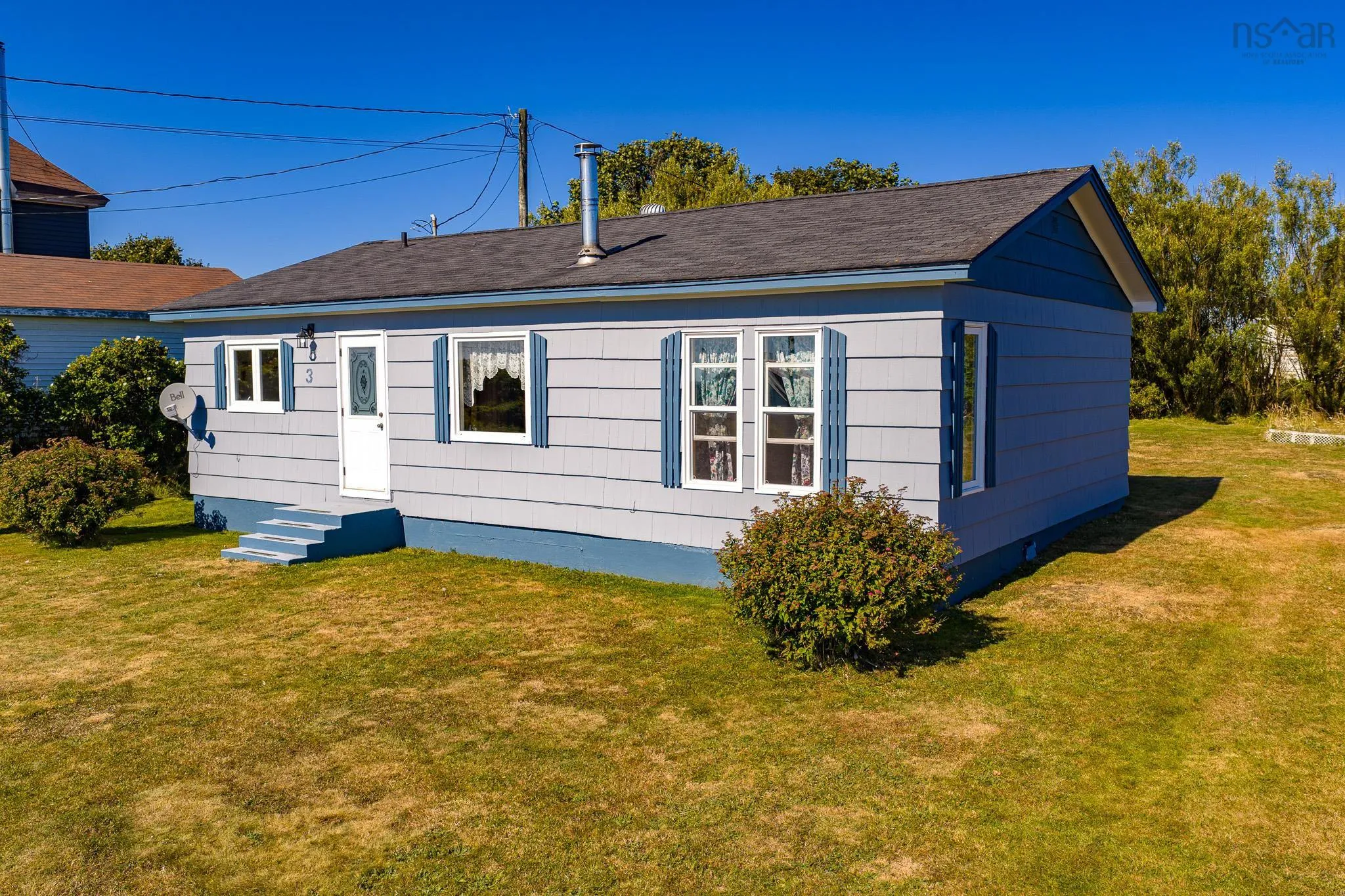 5 Atlantic Street, Clarks Harbour, NS B0W 1P0, 3 Bedrooms Bedrooms, ,1 BathroomBathrooms,Residential,For Sale,Atlantic,202520703