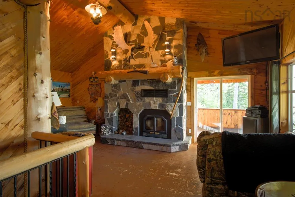 169 Cockscomb Lake Drive, Mount Uniacke, NS B0N 1Z0, 2 Bedrooms Bedrooms, ,1 BathroomBathrooms,Residential,For Sale,Cockscomb Lake,202522309