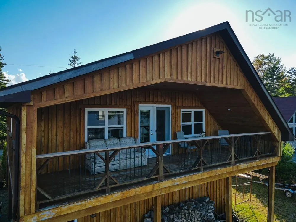 169 Cockscomb Lake Drive, Mount Uniacke, NS B0N 1Z0, 2 Bedrooms Bedrooms, ,1 BathroomBathrooms,Residential,For Sale,Cockscomb Lake,202522309