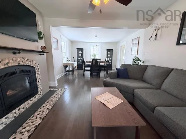 6381 Highway 3, Jordan Falls Ns B0t 1j0, 3 Bedrooms Bedrooms, ,2 BathroomsBathrooms,Residential,For Sale,Highway 3,202502855
