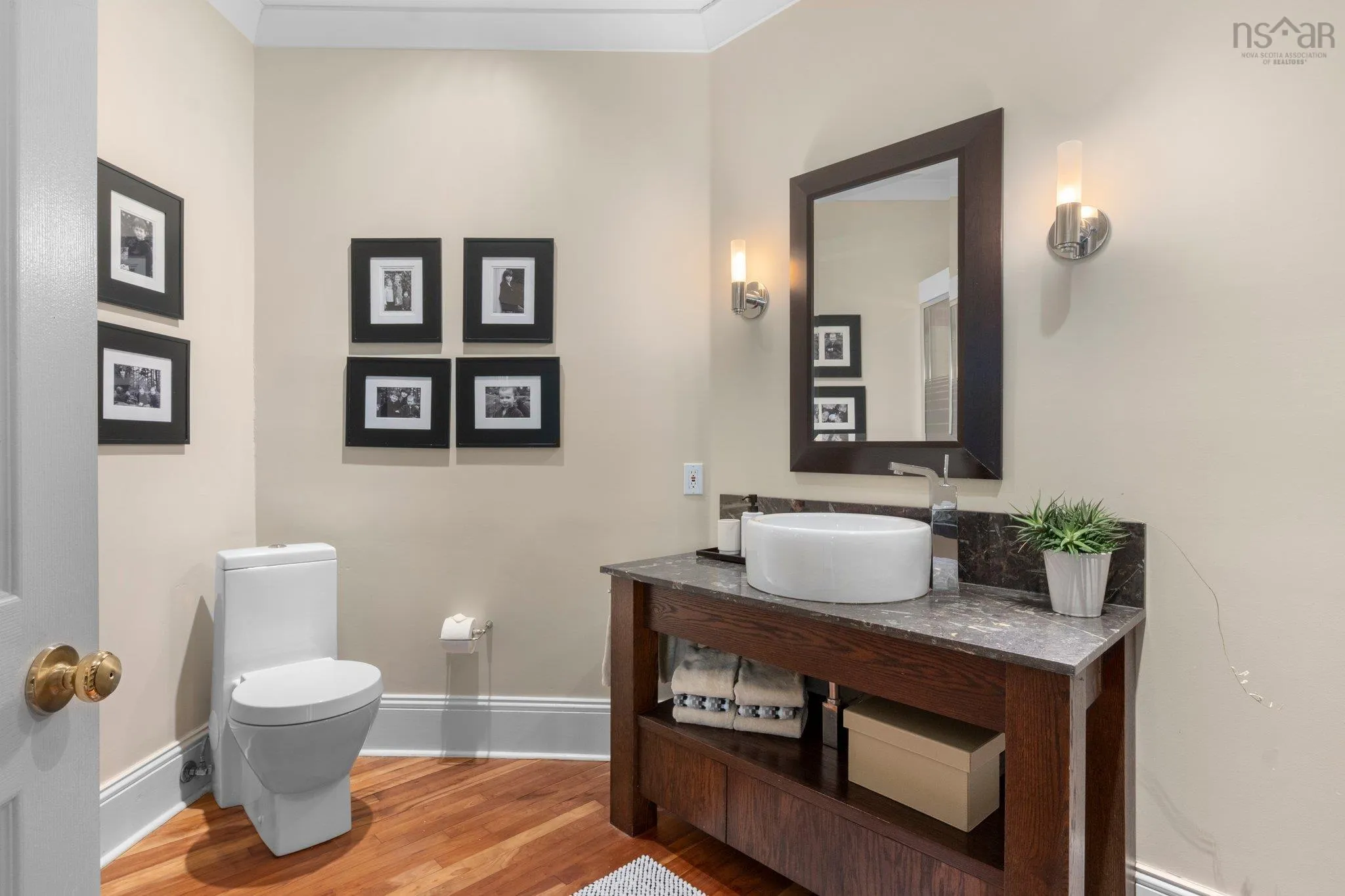 20 Oakley Avenue, Halifax, NS B3M 3G5, 5 Bedrooms Bedrooms, ,3 BathroomsBathrooms,Residential,For Sale,Oakley,202511746