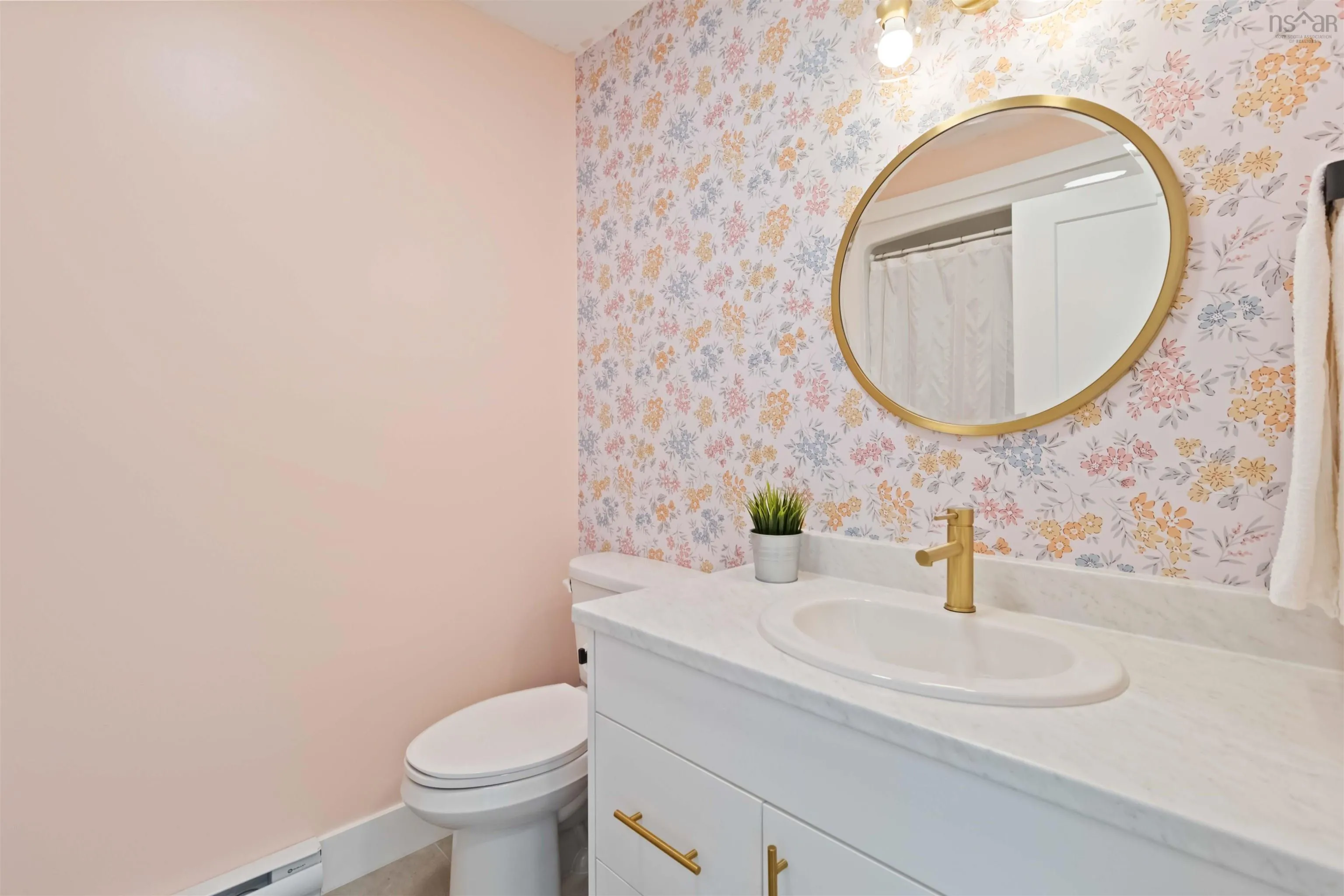 12 Glenn Drive, Lantz, NS B2S 0J1, 3 Bedrooms Bedrooms, ,4 BathroomsBathrooms,Residential,For Sale,Glenn,202521420