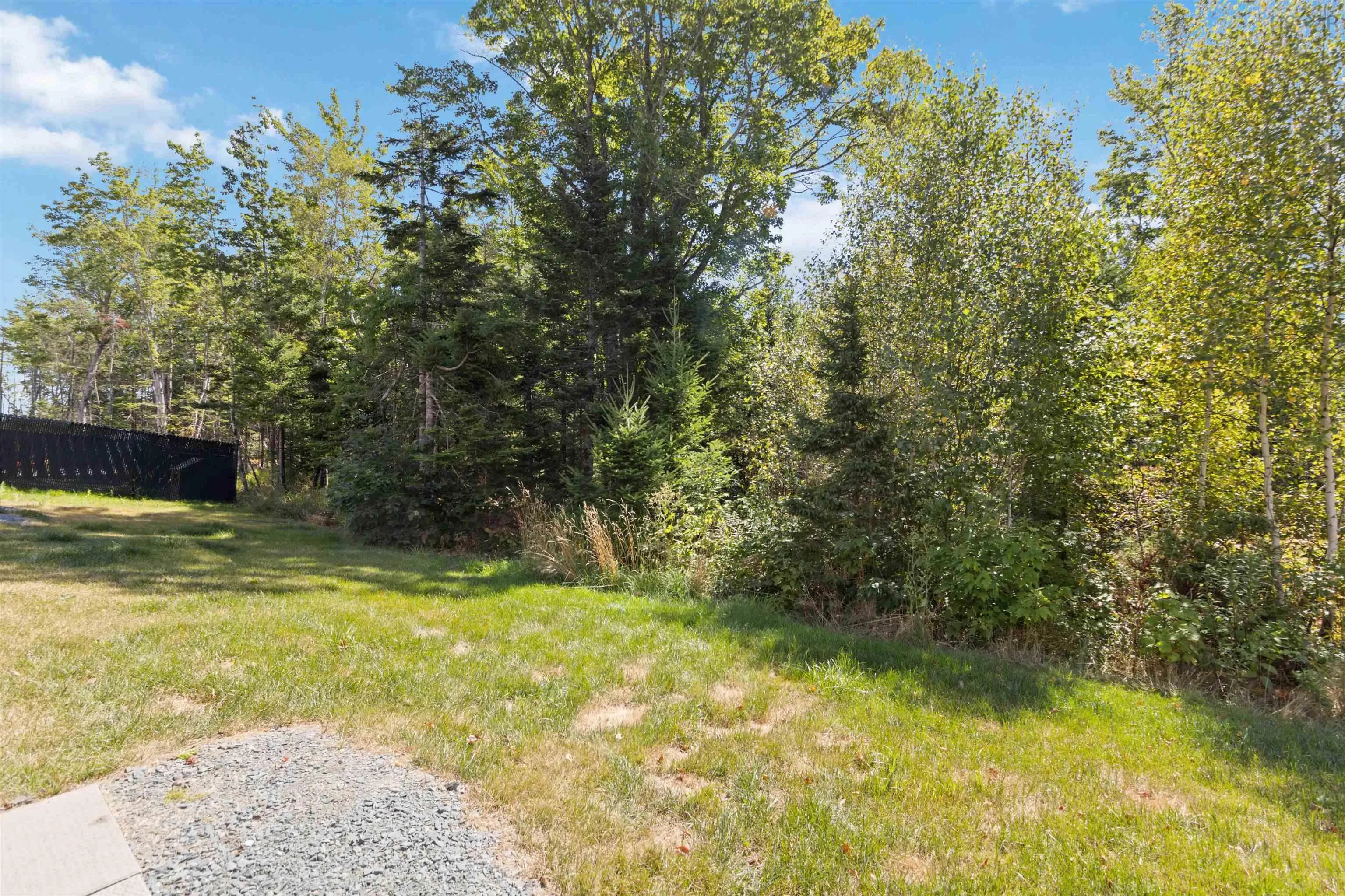 12 Glenn Drive, Lantz, NS B2S 0J1, 3 Bedrooms Bedrooms, ,4 BathroomsBathrooms,Residential,For Sale,Glenn,202521420