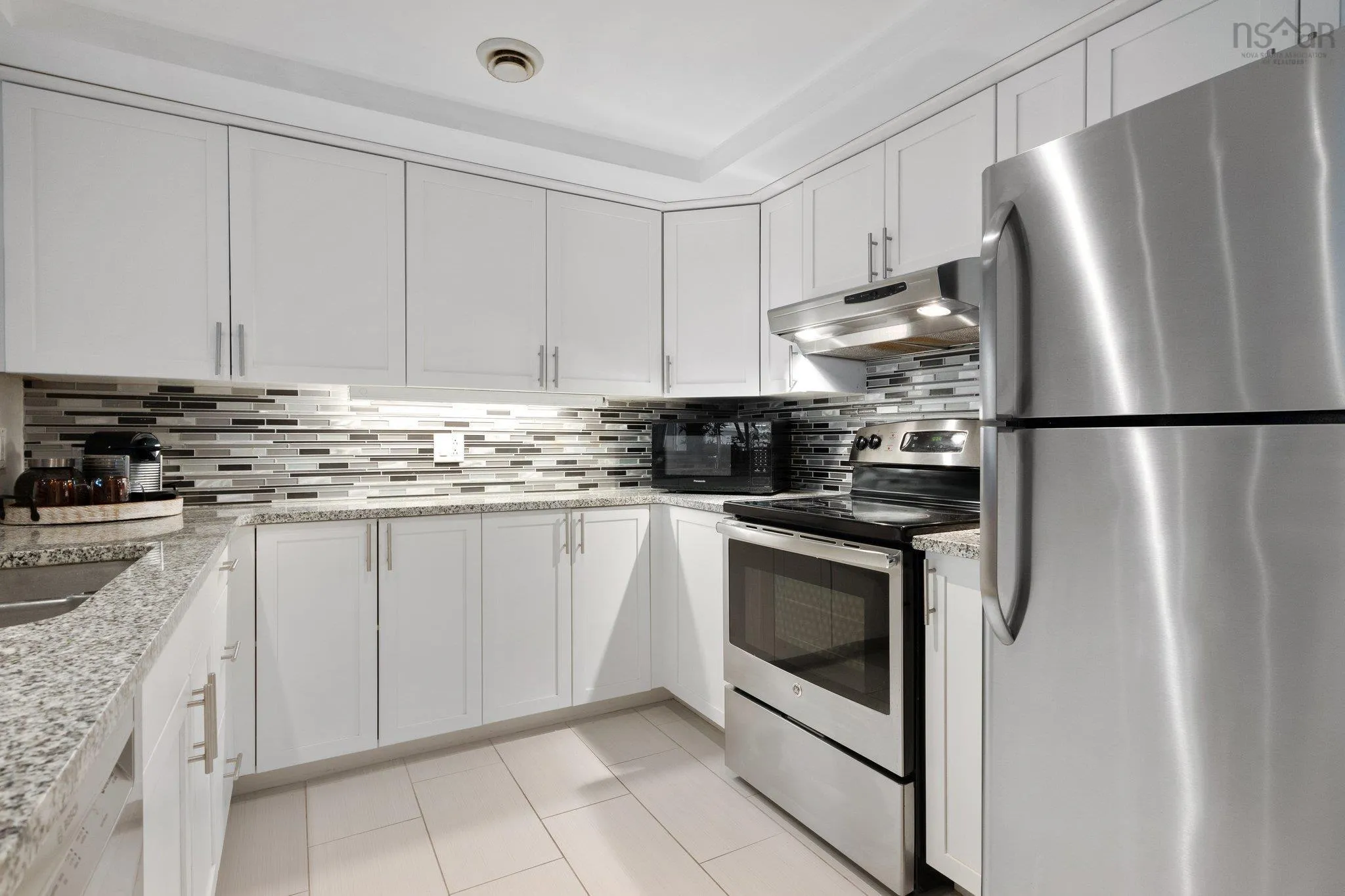 427-1477 Lower Water Street, Halifax Ns B3j 3z4, 2 Bedrooms Bedrooms, ,2 BathroomsBathrooms,Residential,For Sale,Lower Water,202500520