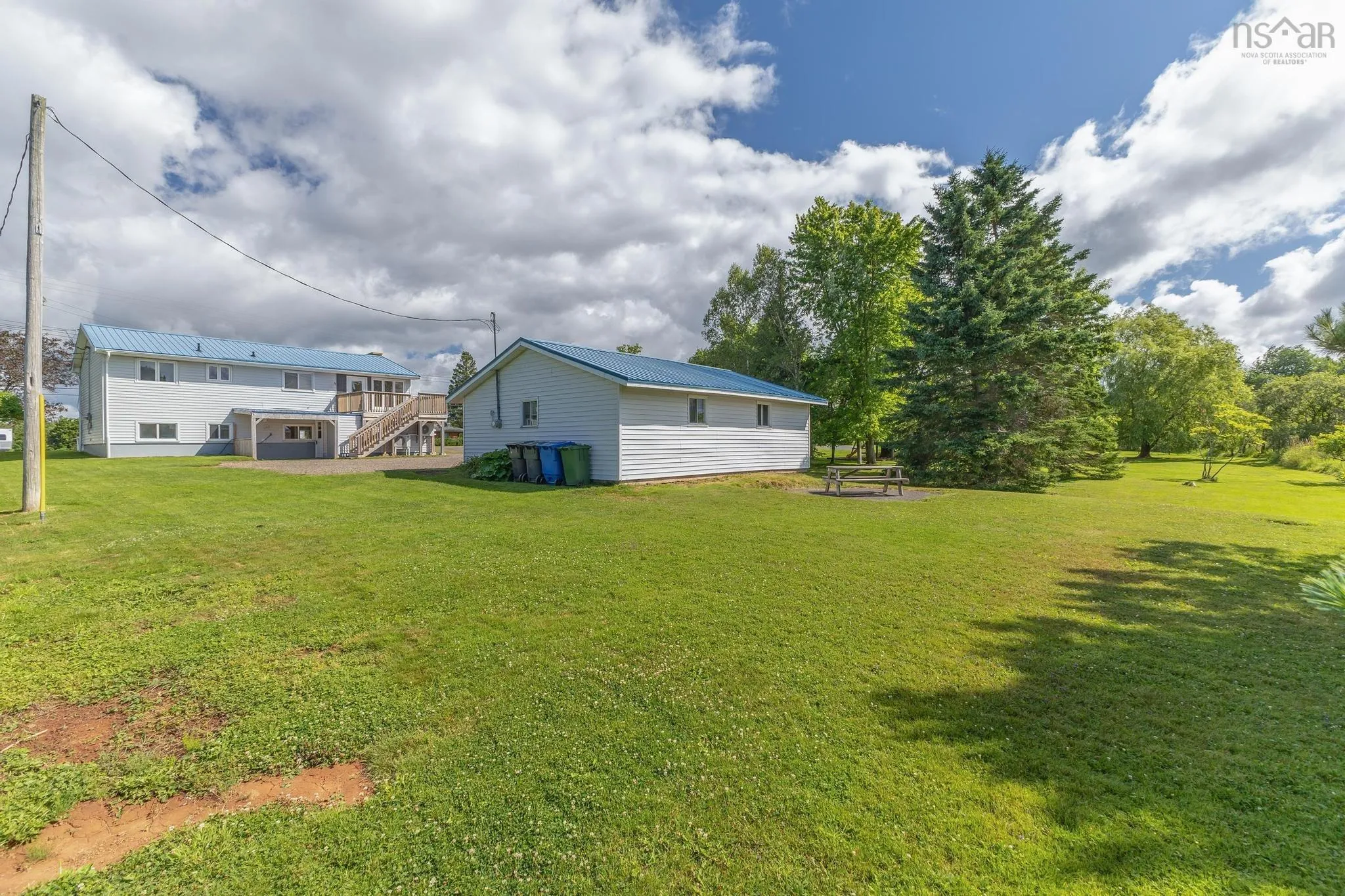 408 Pictou Road, Truro, NS B2N 2T7, 6 Bedrooms Bedrooms, ,4 BathroomsBathrooms,Residential,For Sale,Pictou,202518542