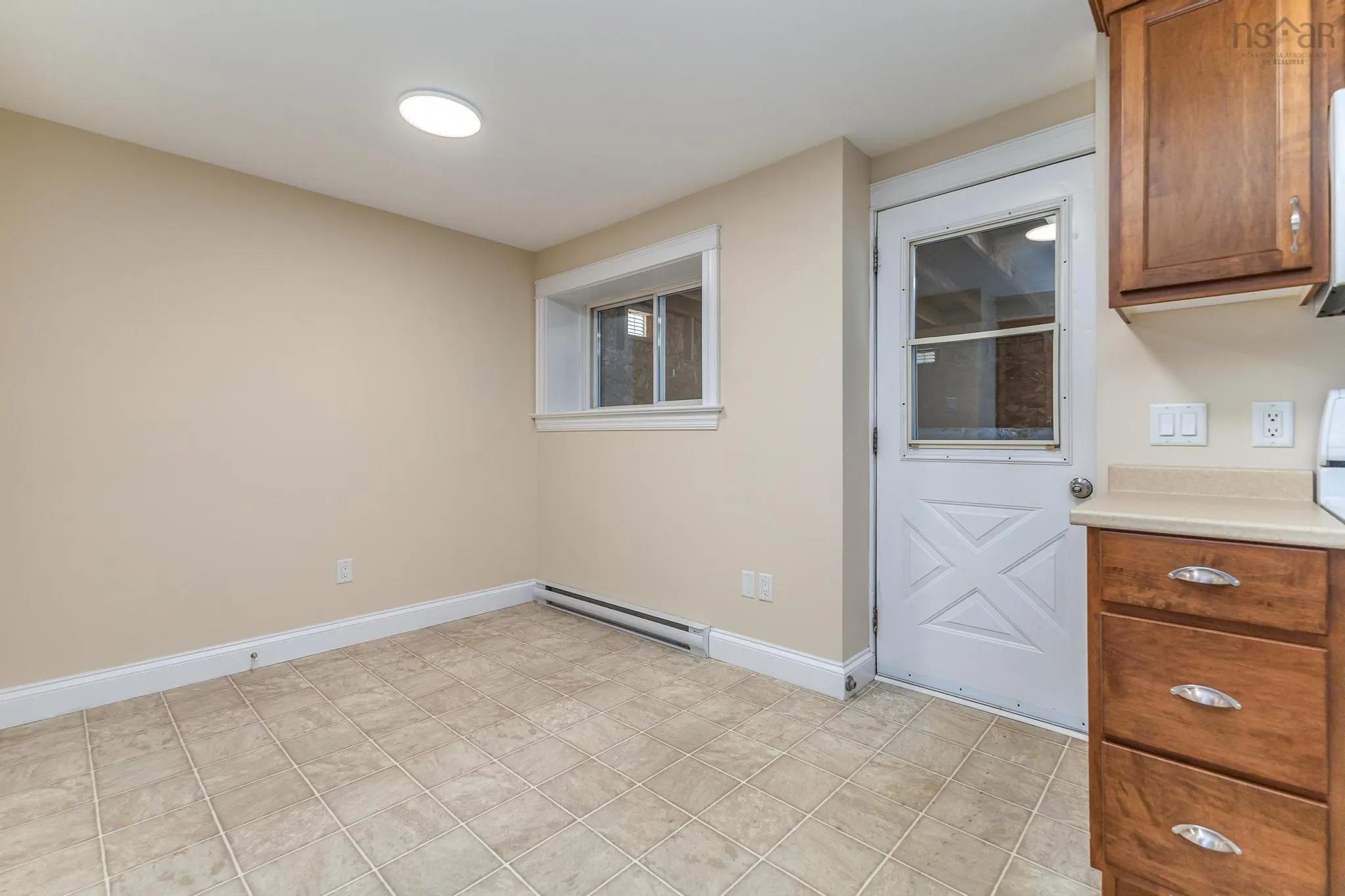 408 Pictou Road, Truro, NS B2N 2T7, 6 Bedrooms Bedrooms, ,4 BathroomsBathrooms,Residential,For Sale,Pictou,202518542
