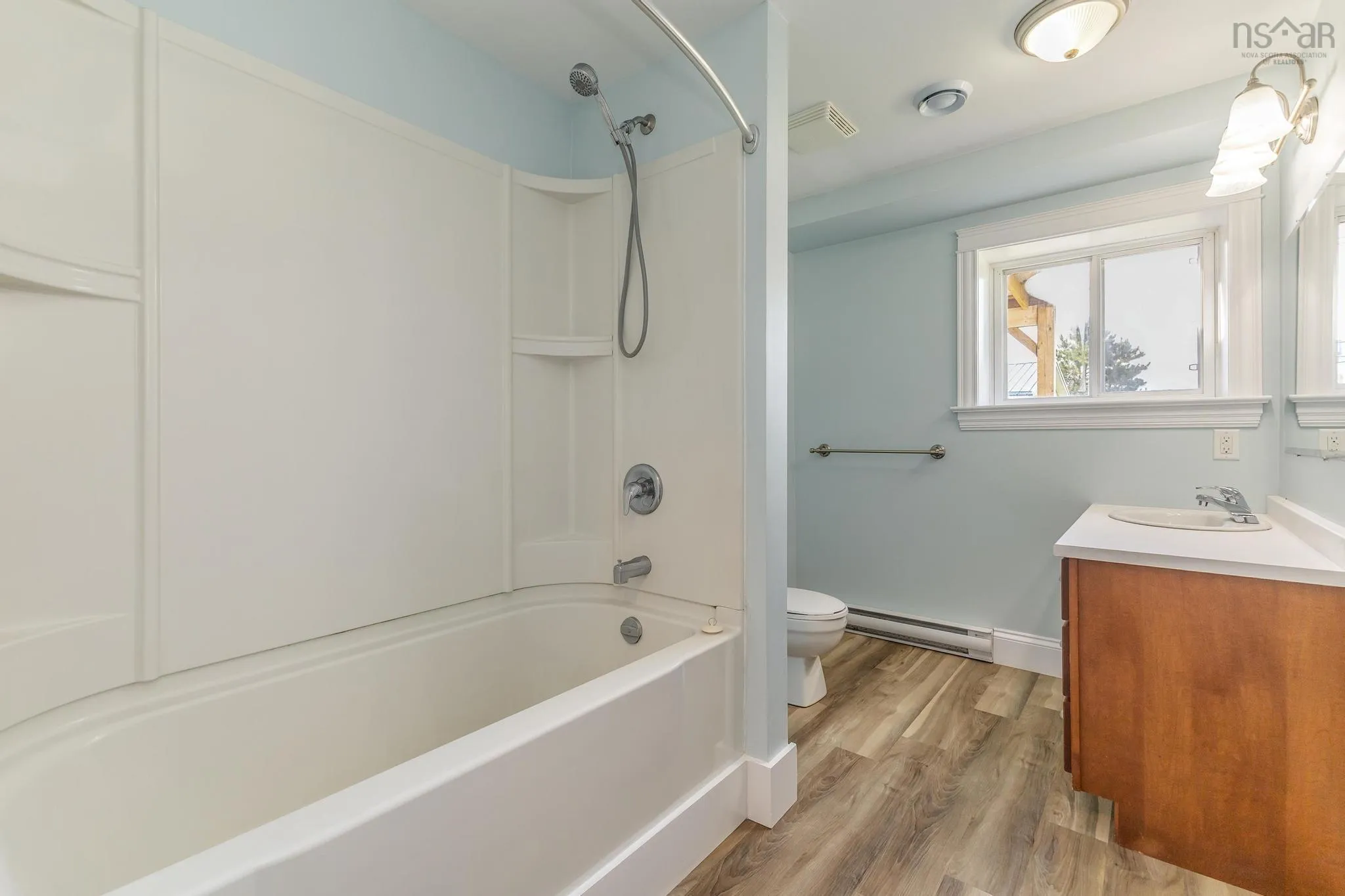 408 Pictou Road, Truro, NS B2N 2T7, 6 Bedrooms Bedrooms, ,4 BathroomsBathrooms,Residential,For Sale,Pictou,202518542