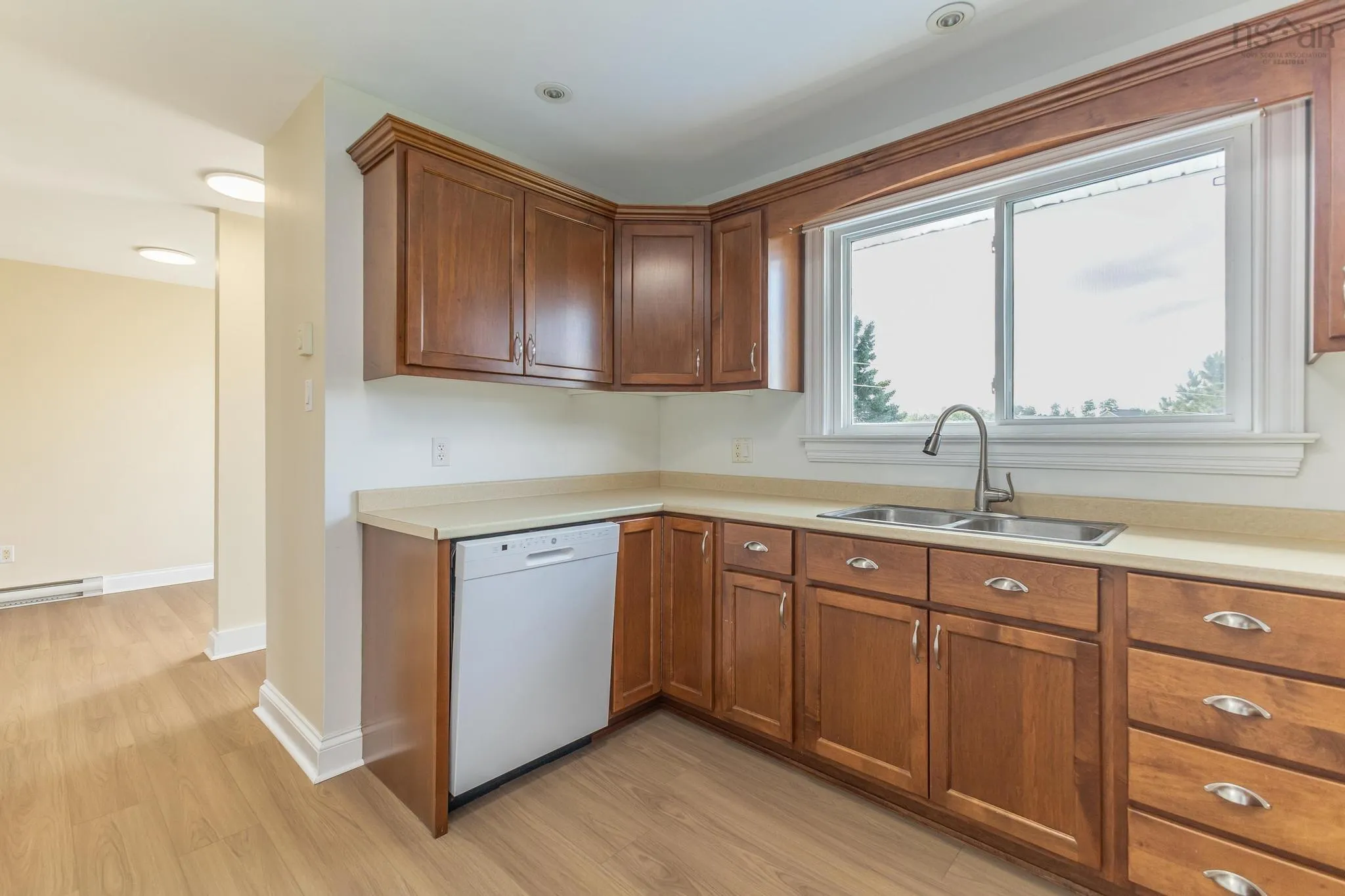 408 Pictou Road, Truro, NS B2N 2T7, 6 Bedrooms Bedrooms, ,4 BathroomsBathrooms,Residential,For Sale,Pictou,202518542