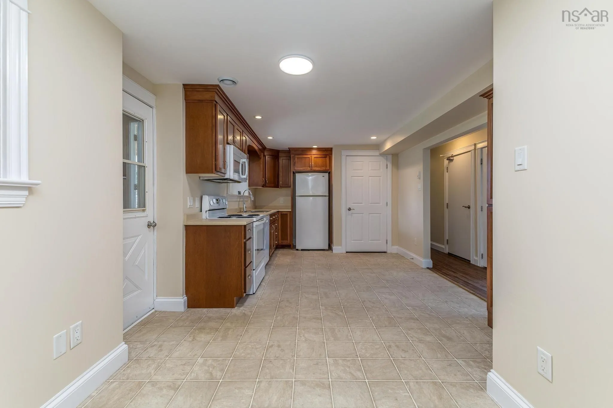 408 Pictou Road, Truro, NS B2N 2T7, 6 Bedrooms Bedrooms, ,4 BathroomsBathrooms,Residential,For Sale,Pictou,202518542