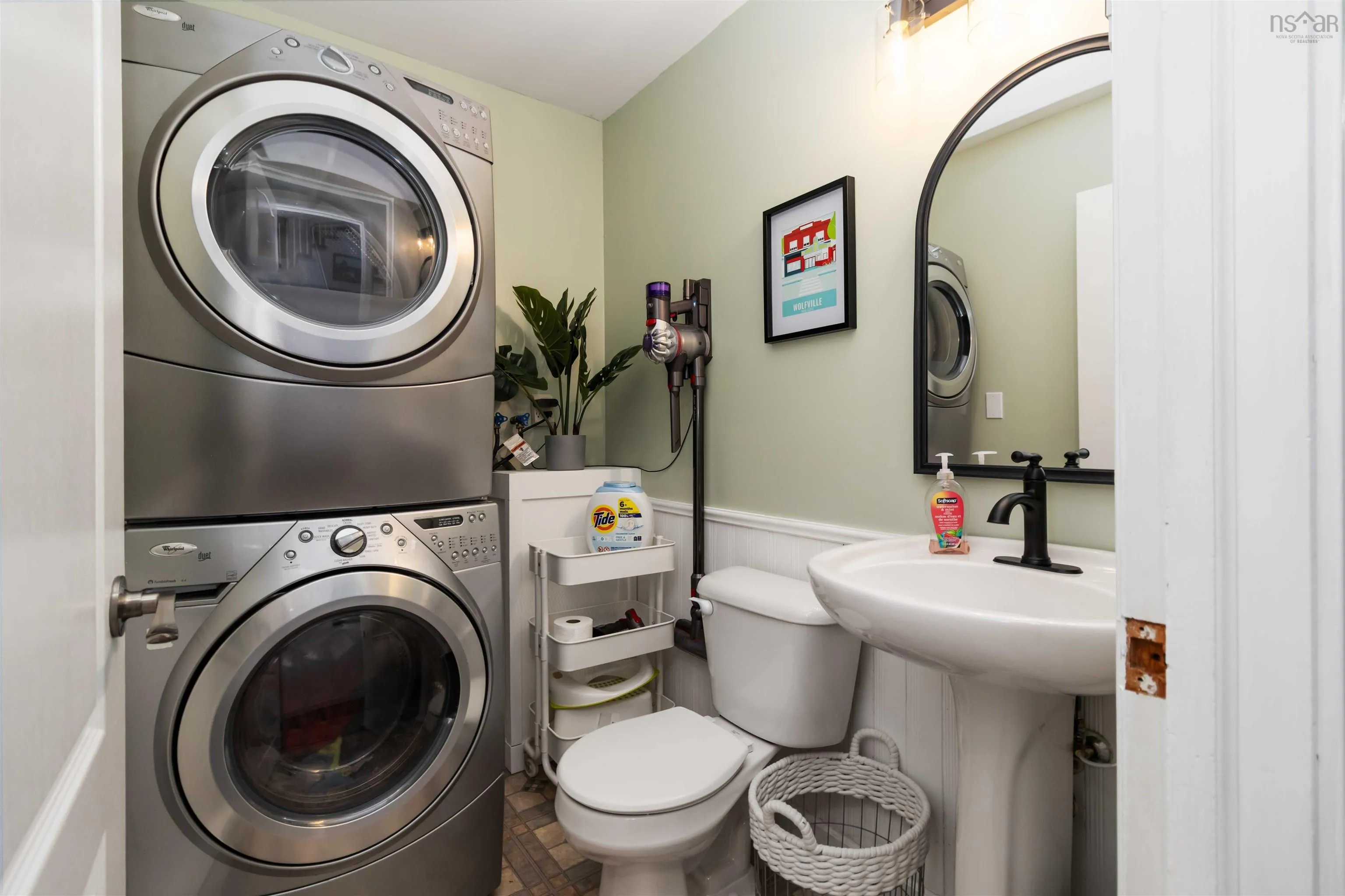 257 Douglas Crescent, Halifax, NS B3M 3B6, 3 Bedrooms Bedrooms, ,3 BathroomsBathrooms,Residential,For Sale,Douglas,202521672