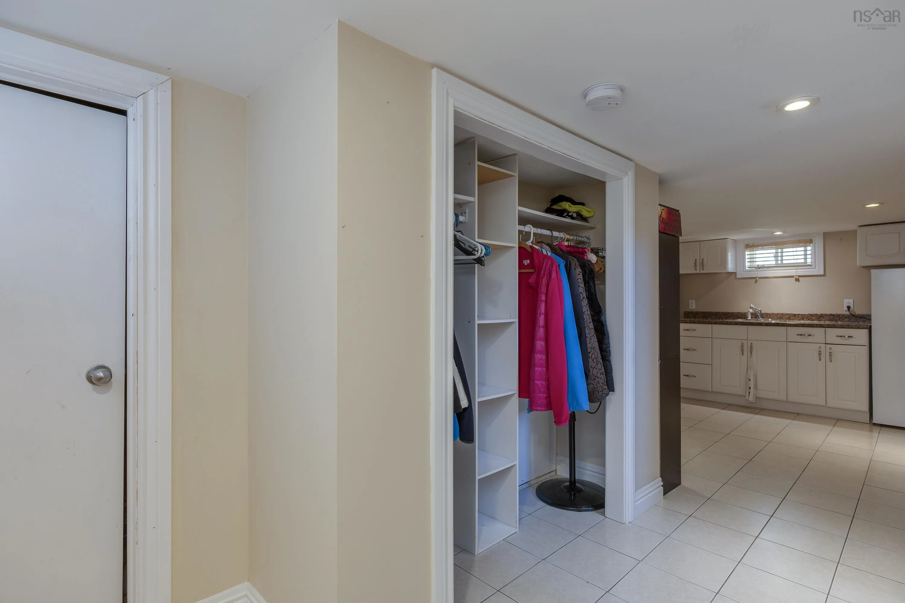 21 Howe Street, Dartmouth, NS B2A 3G2, 2 Bedrooms Bedrooms, ,2 BathroomsBathrooms,Residential,For Sale,Howe,202524883