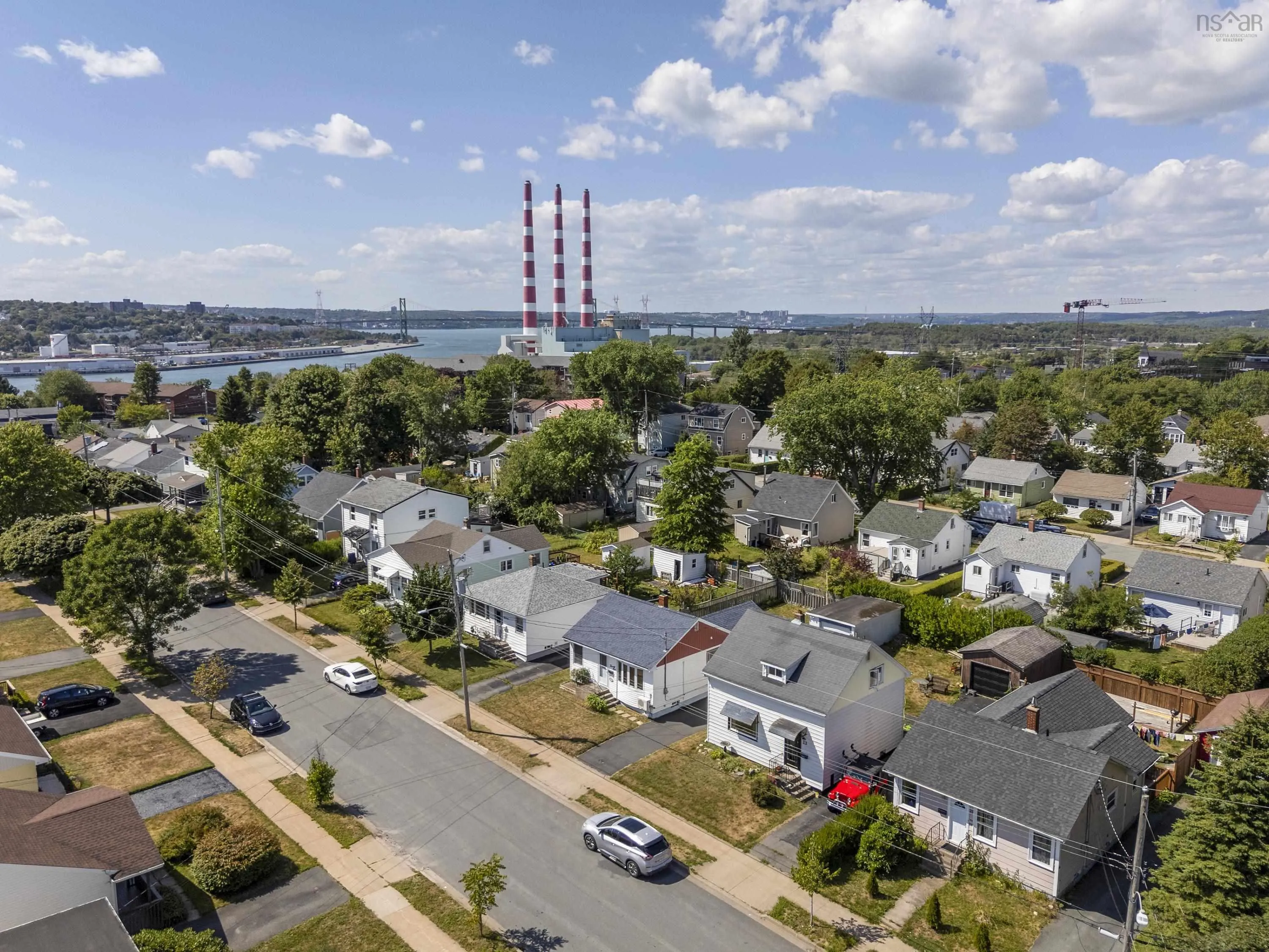 21 Howe Street, Dartmouth, NS B2A 3G2, 2 Bedrooms Bedrooms, ,2 BathroomsBathrooms,Residential,For Sale,Howe,202524883