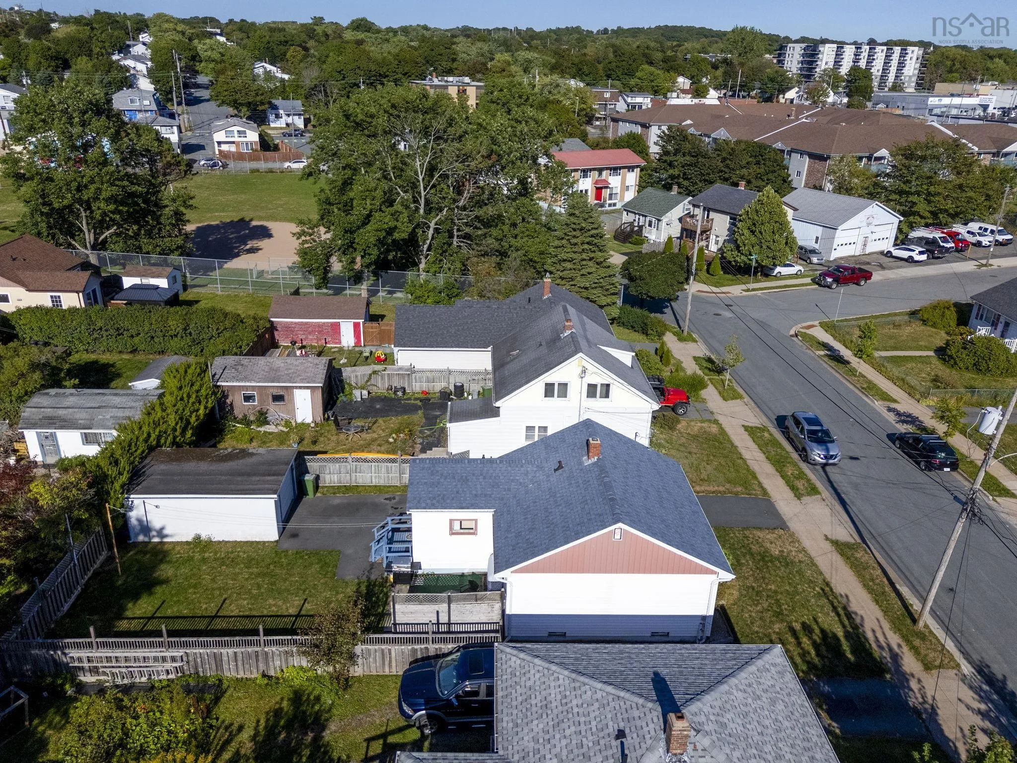21 Howe Street, Dartmouth, NS B2A 3G2, 2 Bedrooms Bedrooms, ,2 BathroomsBathrooms,Residential,For Sale,Howe,202524883