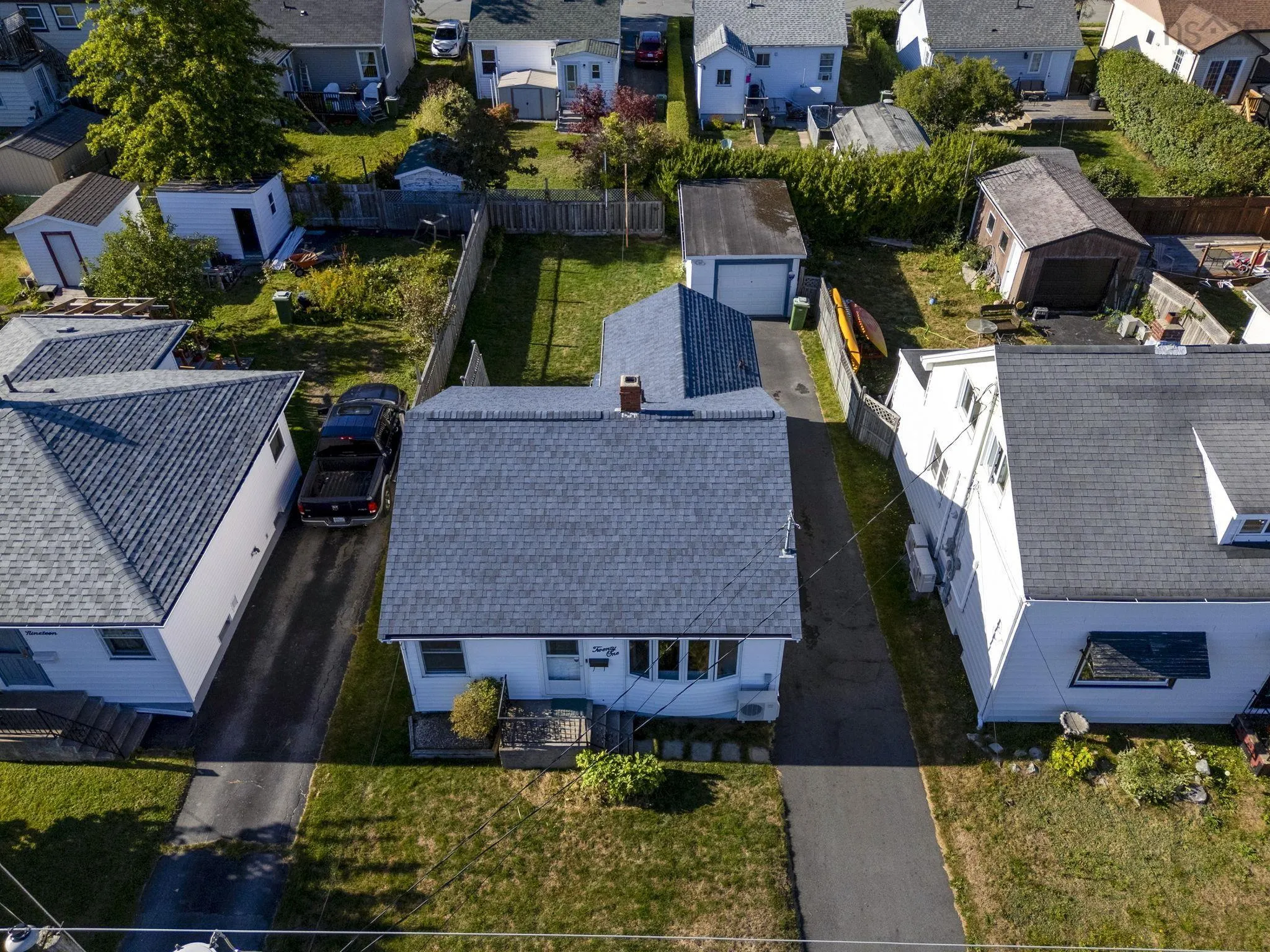 21 Howe Street, Dartmouth, NS B2A 3G2, 2 Bedrooms Bedrooms, ,2 BathroomsBathrooms,Residential,For Sale,Howe,202524883