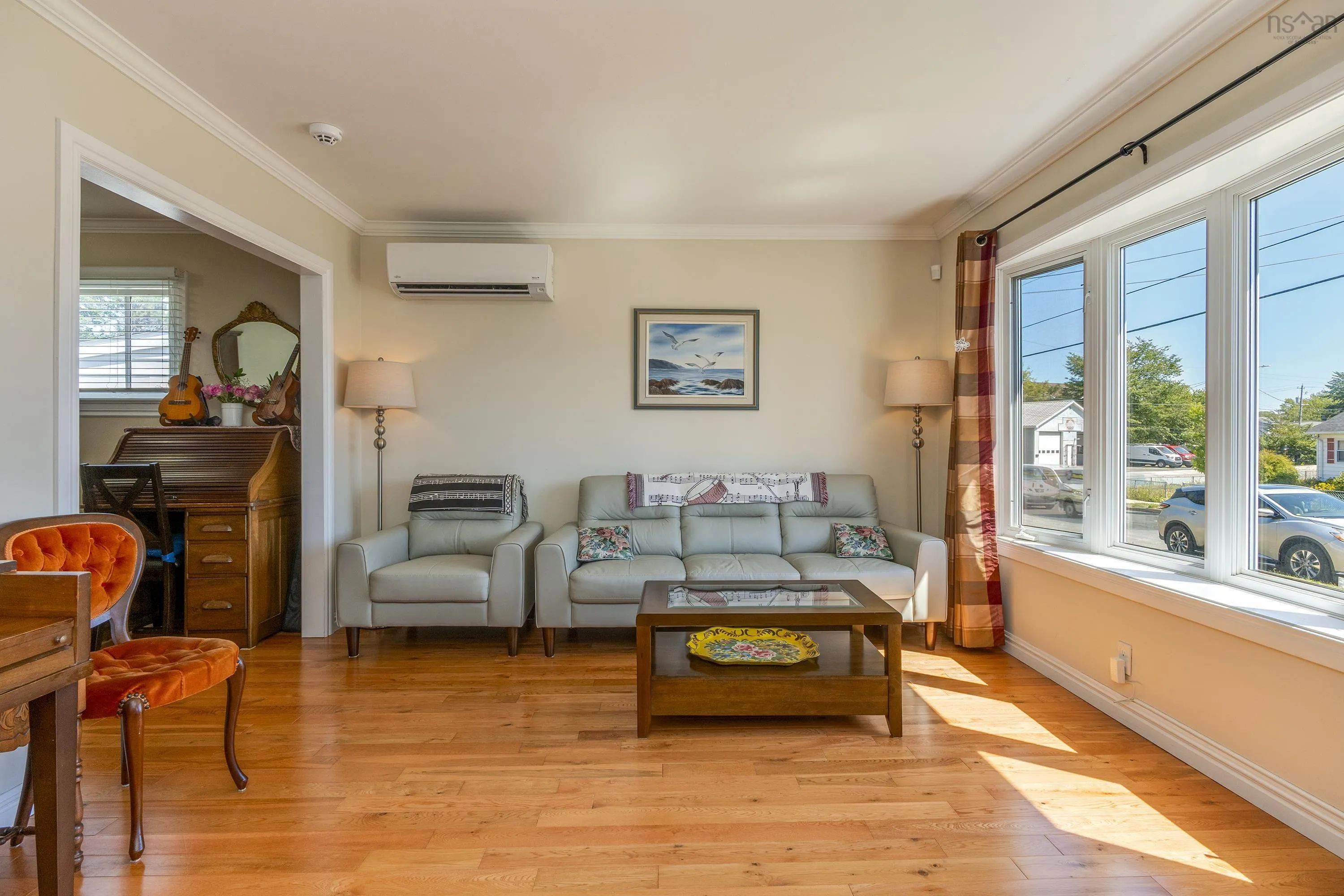 21 Howe Street, Dartmouth, NS B2A 3G2, 2 Bedrooms Bedrooms, ,2 BathroomsBathrooms,Residential,For Sale,Howe,202524883