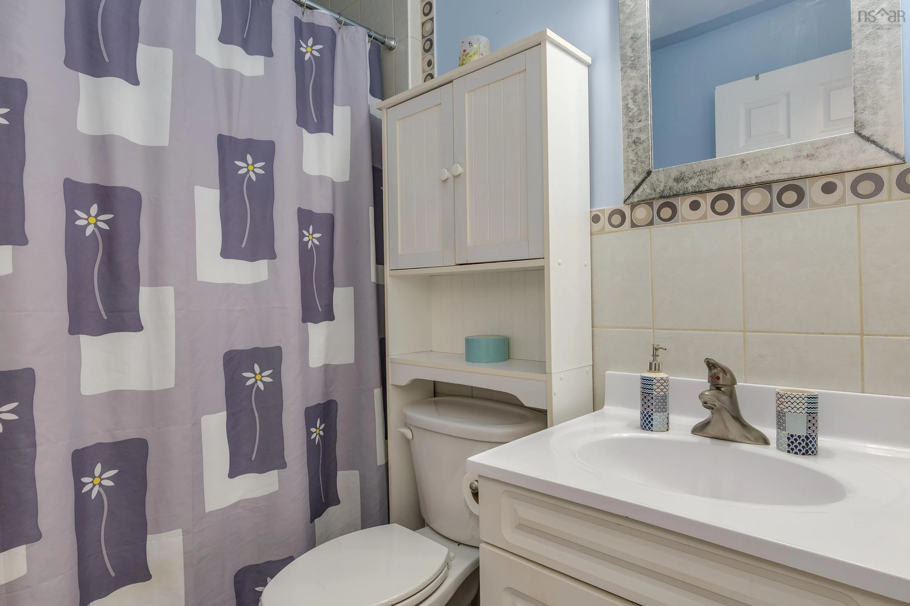21 Howe Street, Dartmouth, NS B2A 3G2, 2 Bedrooms Bedrooms, ,2 BathroomsBathrooms,Residential,For Sale,Howe,202524883