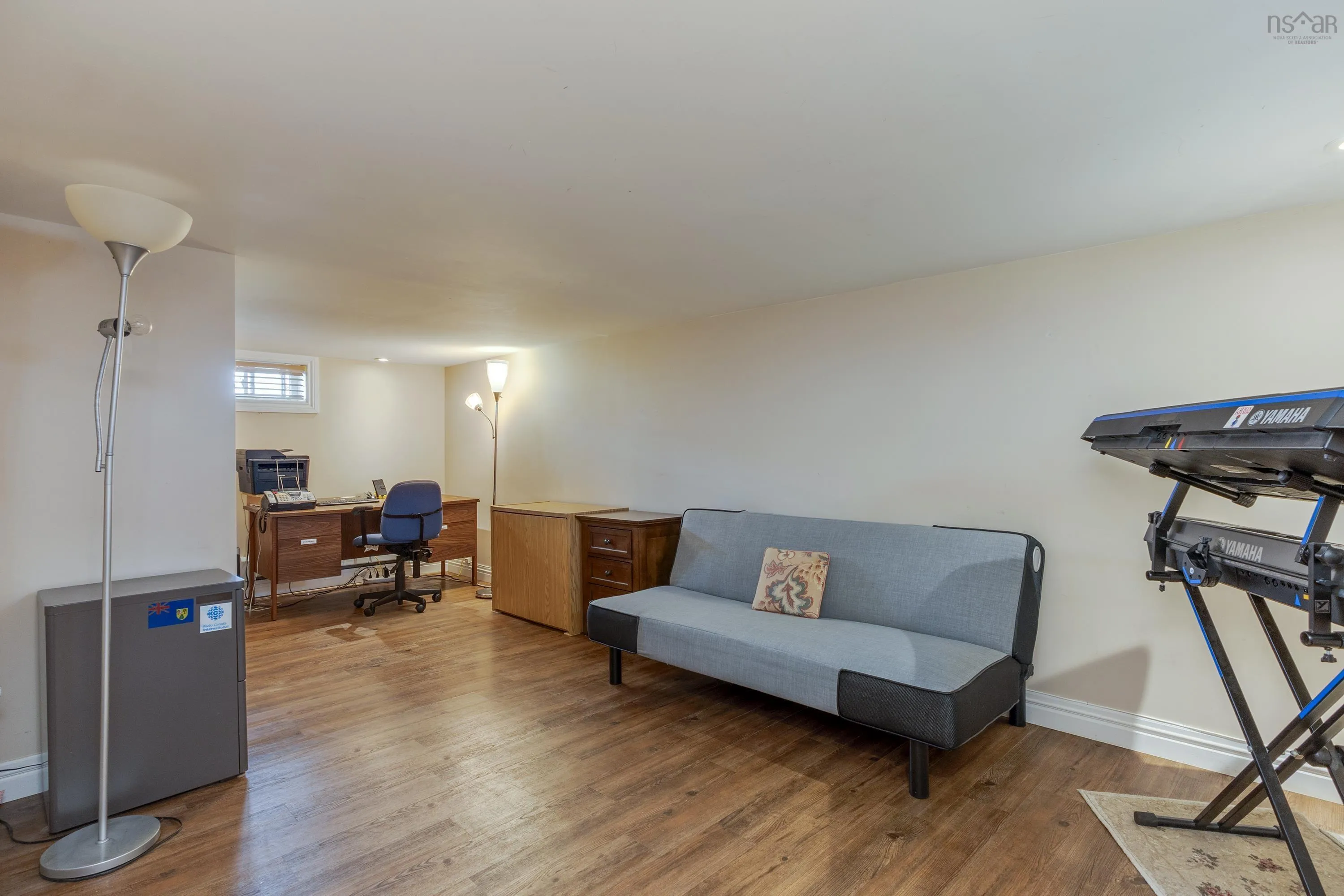 21 Howe Street, Dartmouth, NS B2A 3G2, 2 Bedrooms Bedrooms, ,2 BathroomsBathrooms,Residential,For Sale,Howe,202524883