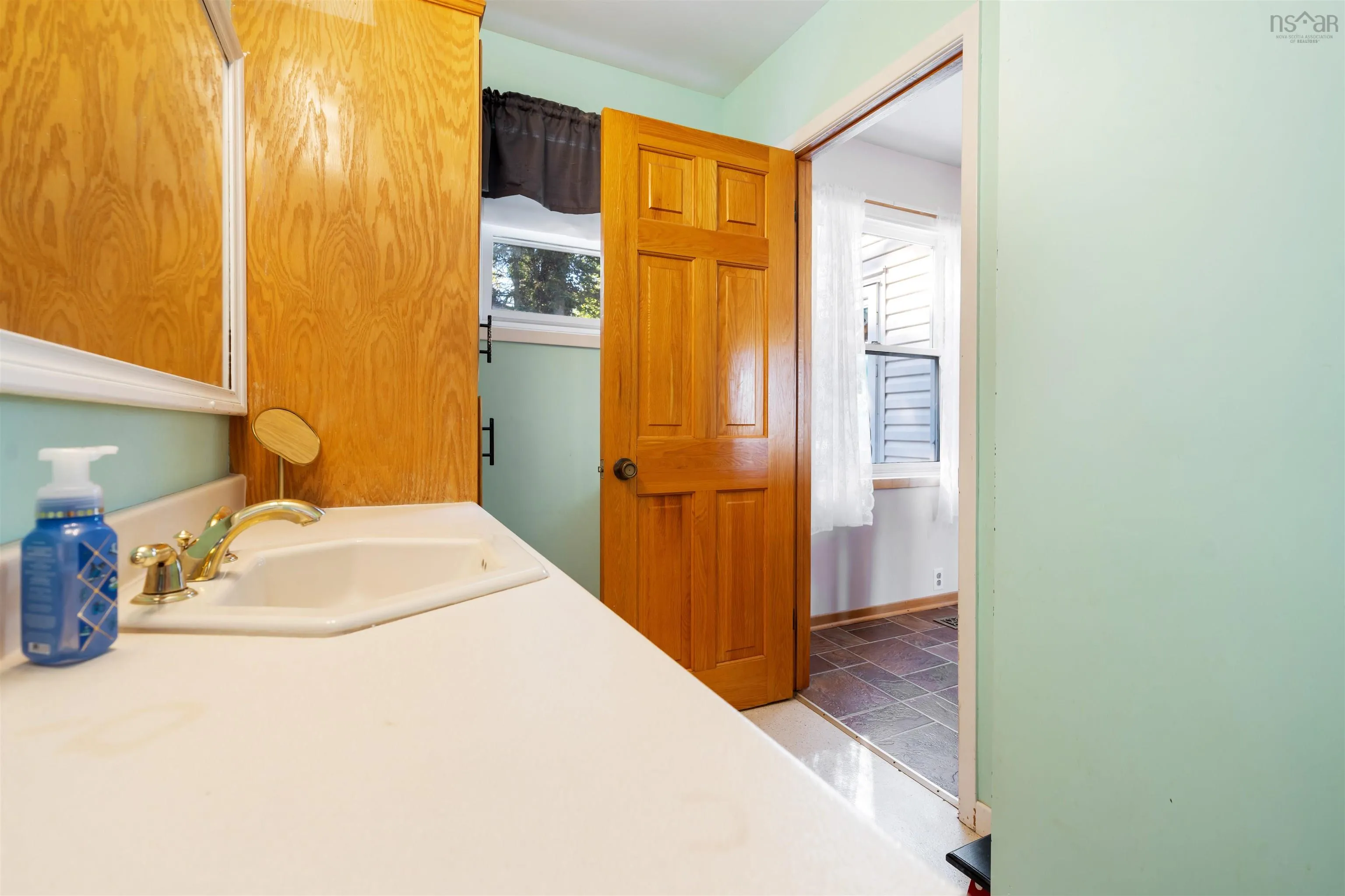 18 Mechanic Street, Springhill, NS B0M 1X0, 3 Bedrooms Bedrooms, ,1 BathroomBathrooms,Residential,For Sale,Mechanic,202522586