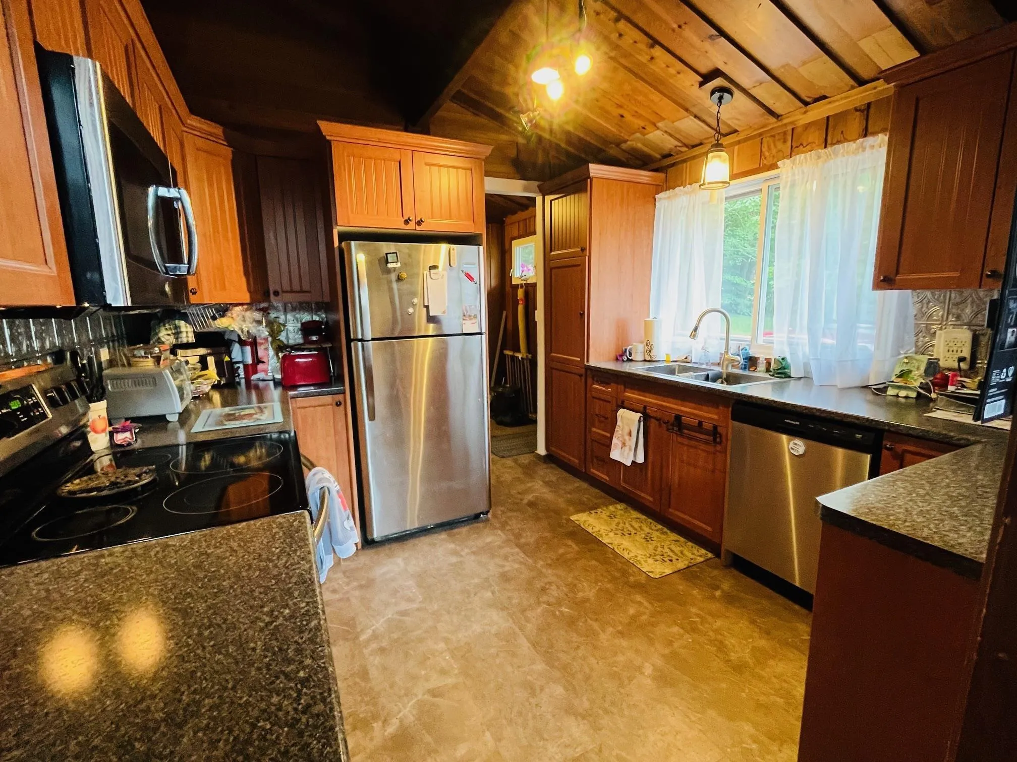 29 Nauss Avenue, Bridgewater, NS B4V 1V6, 3 Bedrooms Bedrooms, ,2 BathroomsBathrooms,Residential,For Sale,Nauss,202522881