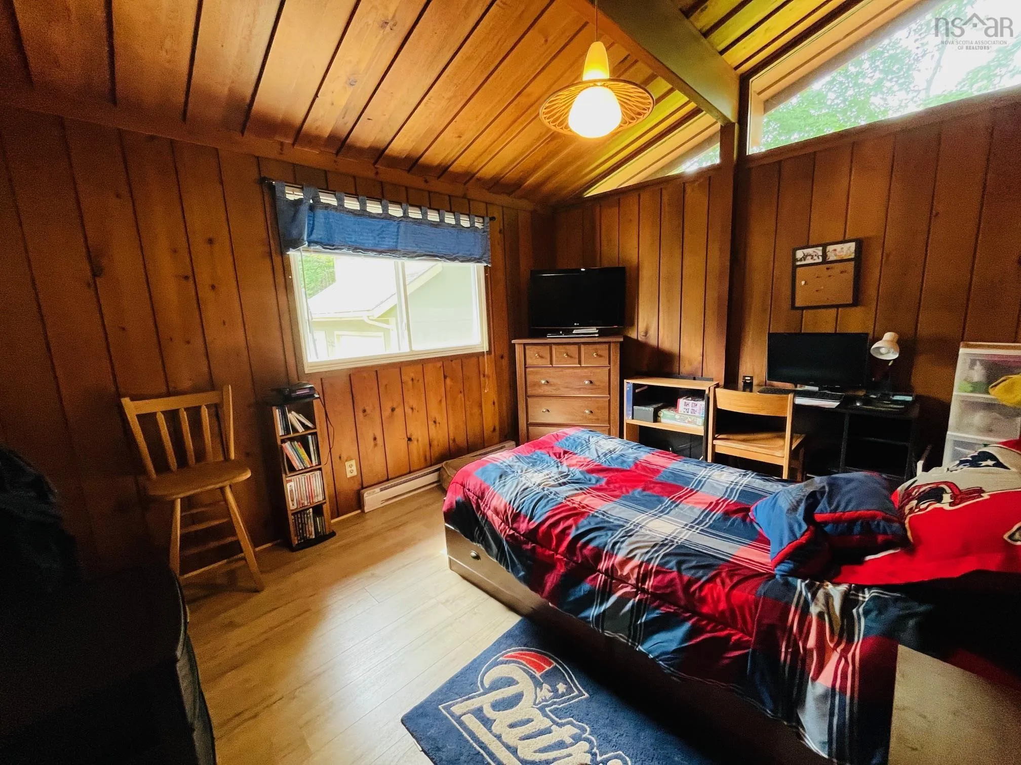 29 Nauss Avenue, Bridgewater, NS B4V 1V6, 3 Bedrooms Bedrooms, ,2 BathroomsBathrooms,Residential,For Sale,Nauss,202522881