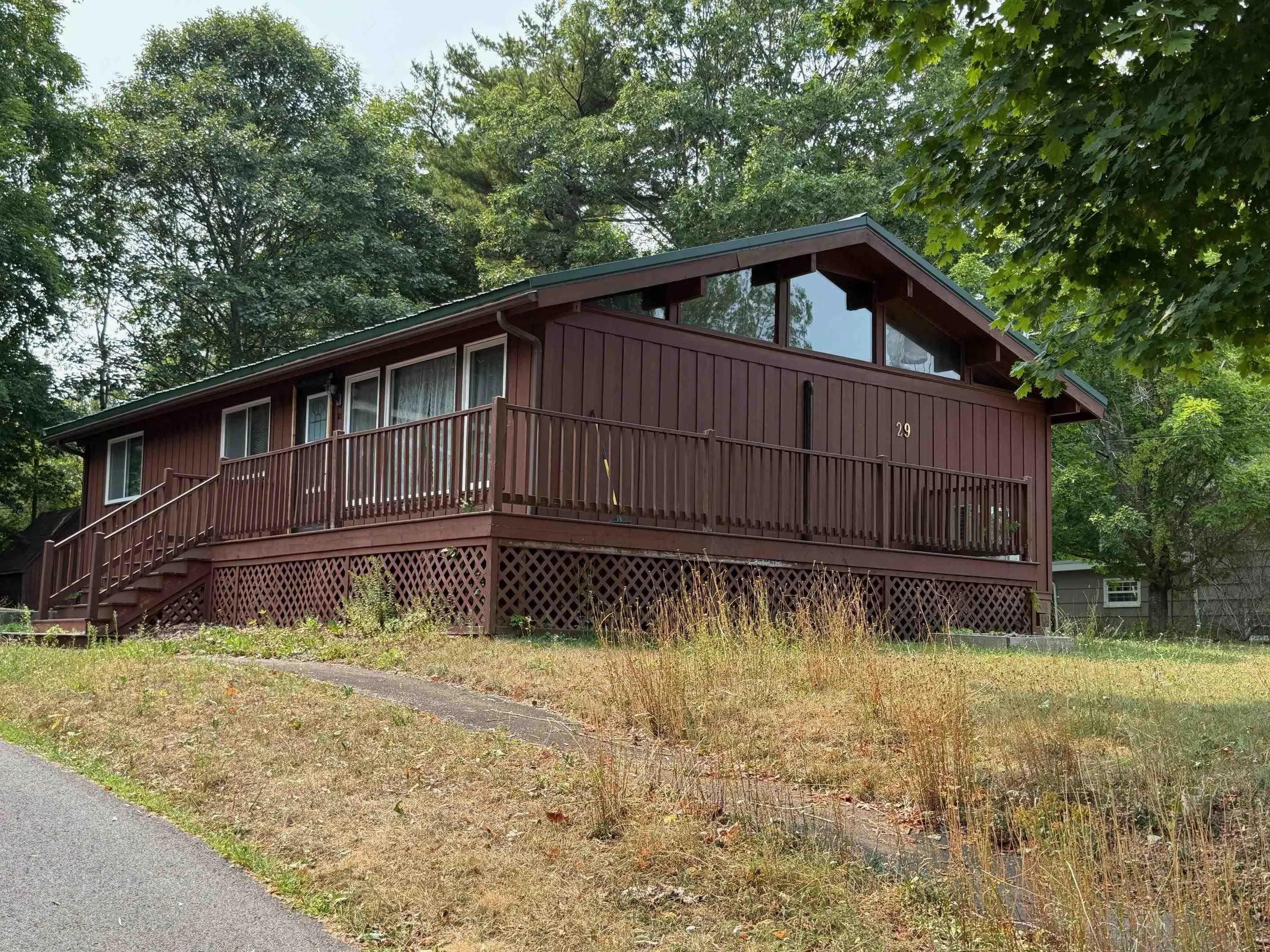 29 Nauss Avenue, Bridgewater, NS B4V 1V6, 3 Bedrooms Bedrooms, ,2 BathroomsBathrooms,Residential,For Sale,Nauss,202522881