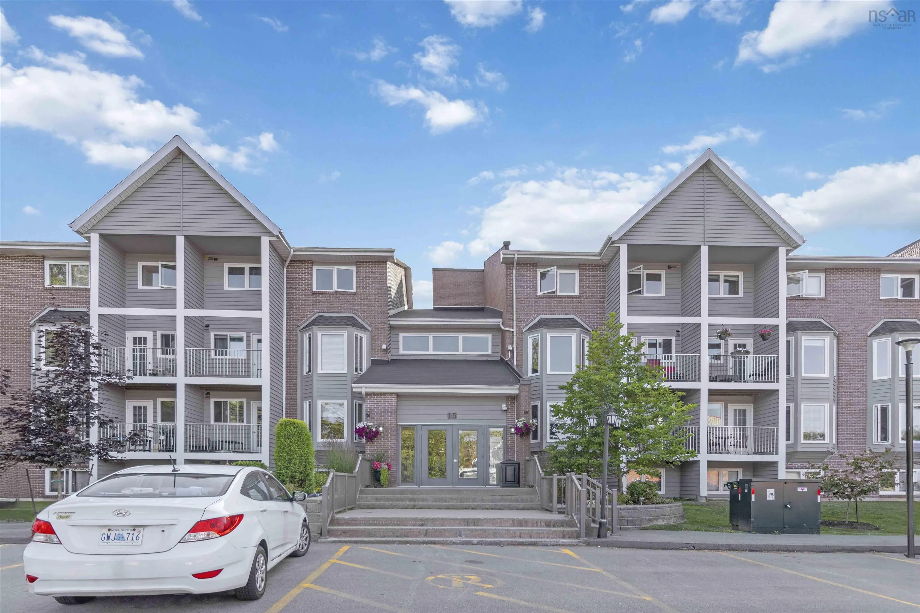 303-15 Knightsridge Drive, Halifax, NS B3M 3S9, 2 Bedrooms Bedrooms, ,2 BathroomsBathrooms,Residential,For Sale,Knightsridge,202518806