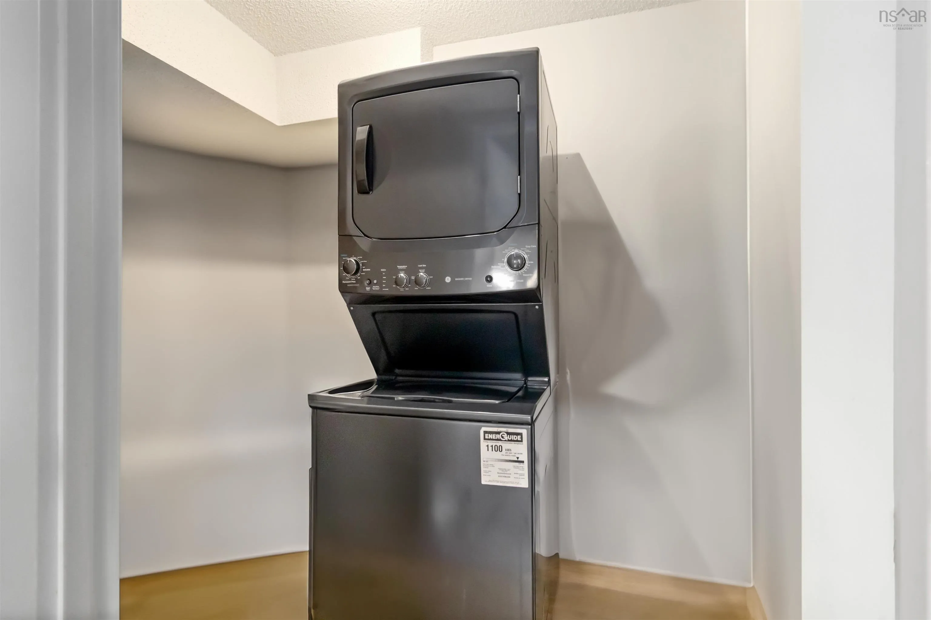 303-15 Knightsridge Drive, Halifax, NS B3M 3S9, 2 Bedrooms Bedrooms, ,2 BathroomsBathrooms,Residential,For Sale,Knightsridge,202518806