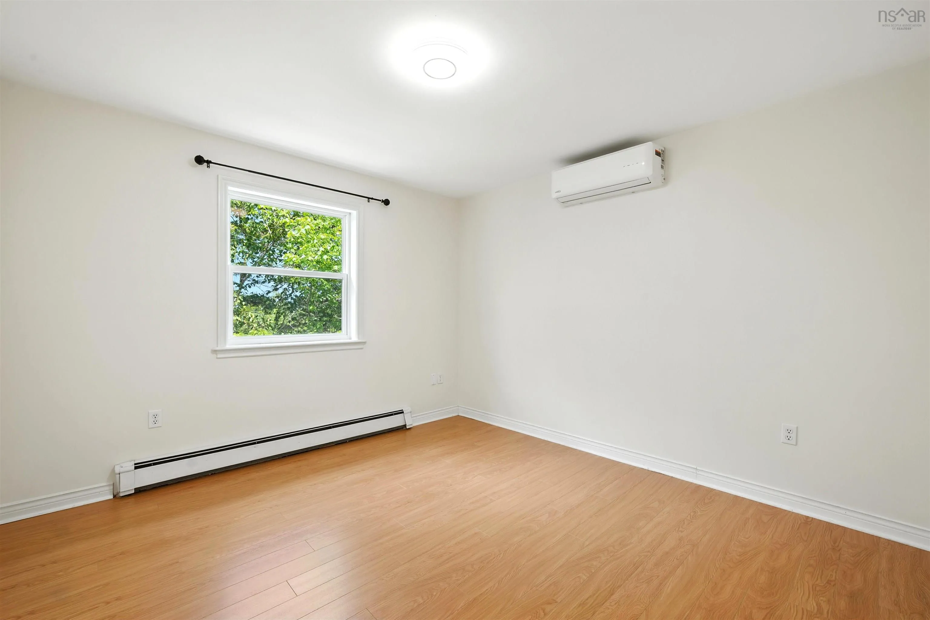 37 Baha Court, Bedford, NS B4A 4G3, 4 Bedrooms Bedrooms, ,4 BathroomsBathrooms,Residential,For Sale,Baha,202518748