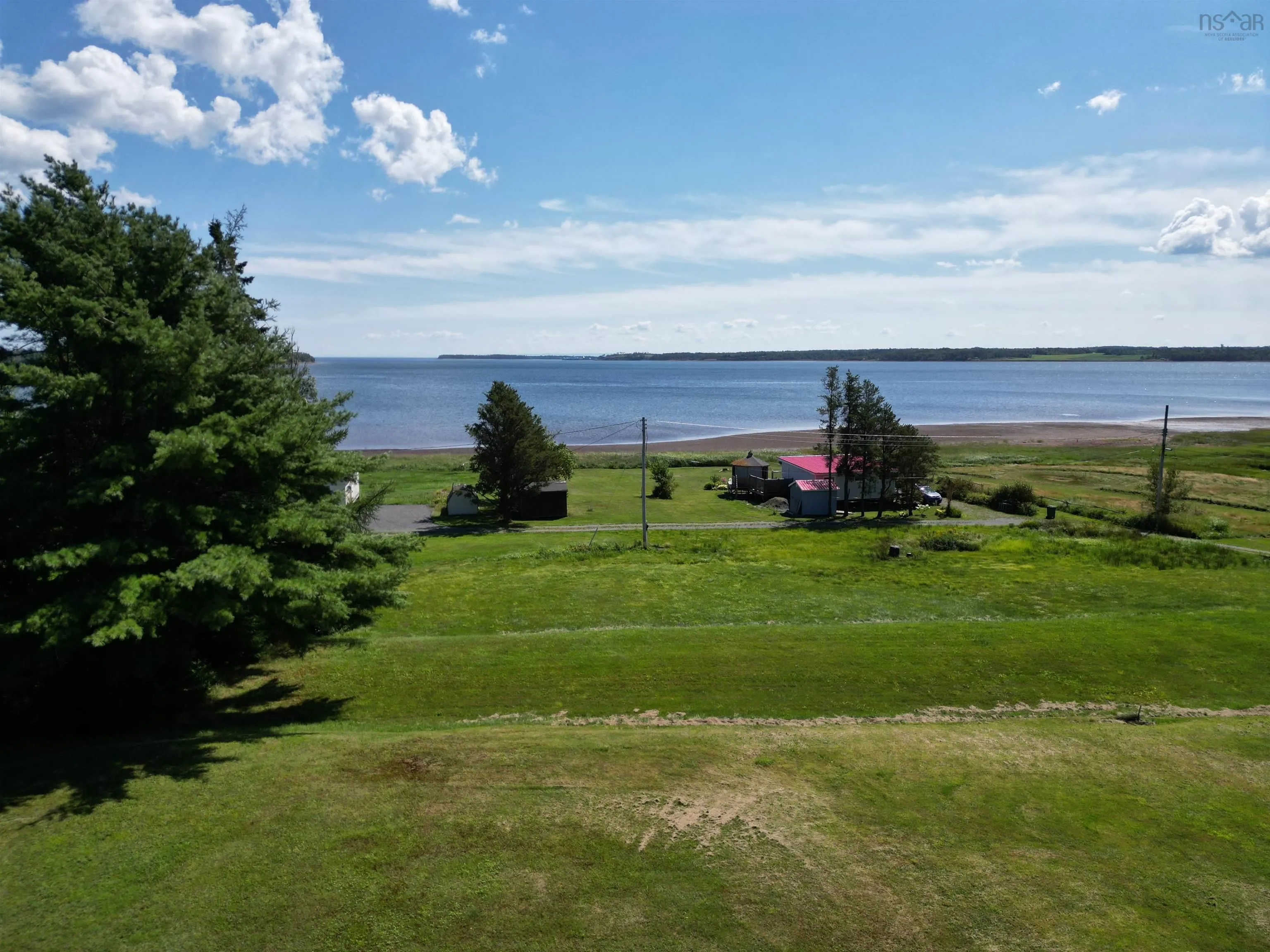 16 Woodside Drive, Waterside Ns B0k 1h0, 3 Bedrooms Bedrooms, ,1 BathroomBathrooms,Residential,For Sale,Woodside,202510565