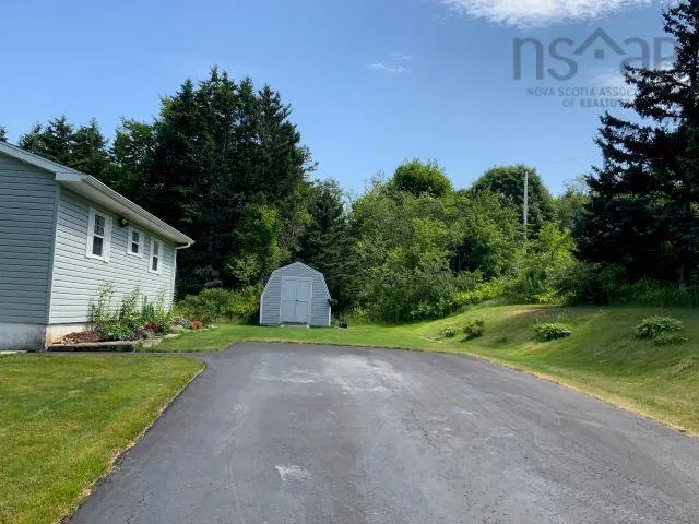 39 Falkland Lane, Guysborough, NS B0H 1N0, 4 Bedrooms Bedrooms, ,2 BathroomsBathrooms,Residential,For Sale,Falkland Lane,202519404
