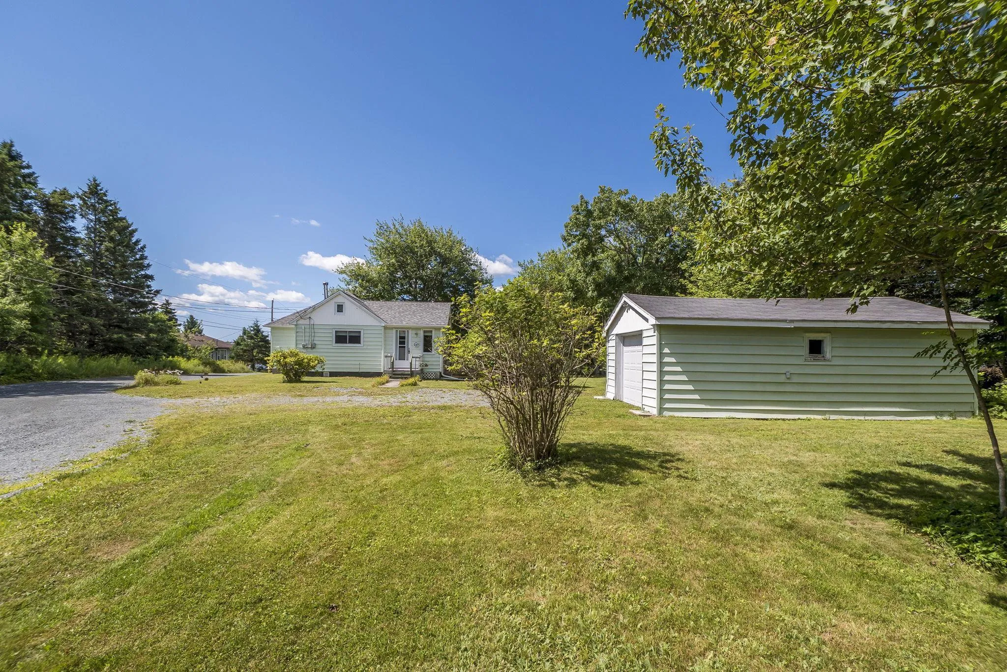 40 Kilgar Road, Shearwater, NS B3G 1M6, 1 Bedroom Bedrooms, ,1 BathroomBathrooms,Residential,For Sale,Kilgar,202518556