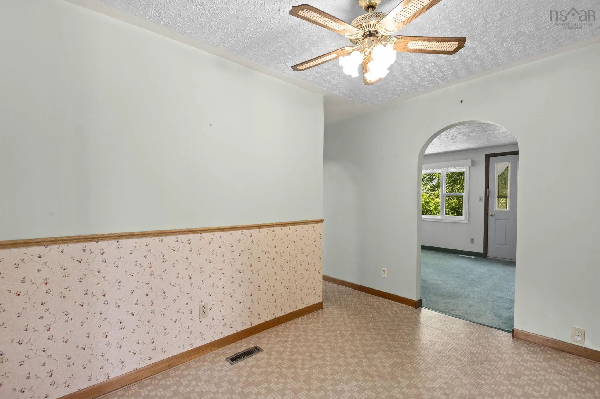 40 Kilgar Road, Shearwater, NS B3G 1M6, 1 Bedroom Bedrooms, ,1 BathroomBathrooms,Residential,For Sale,Kilgar,202518556