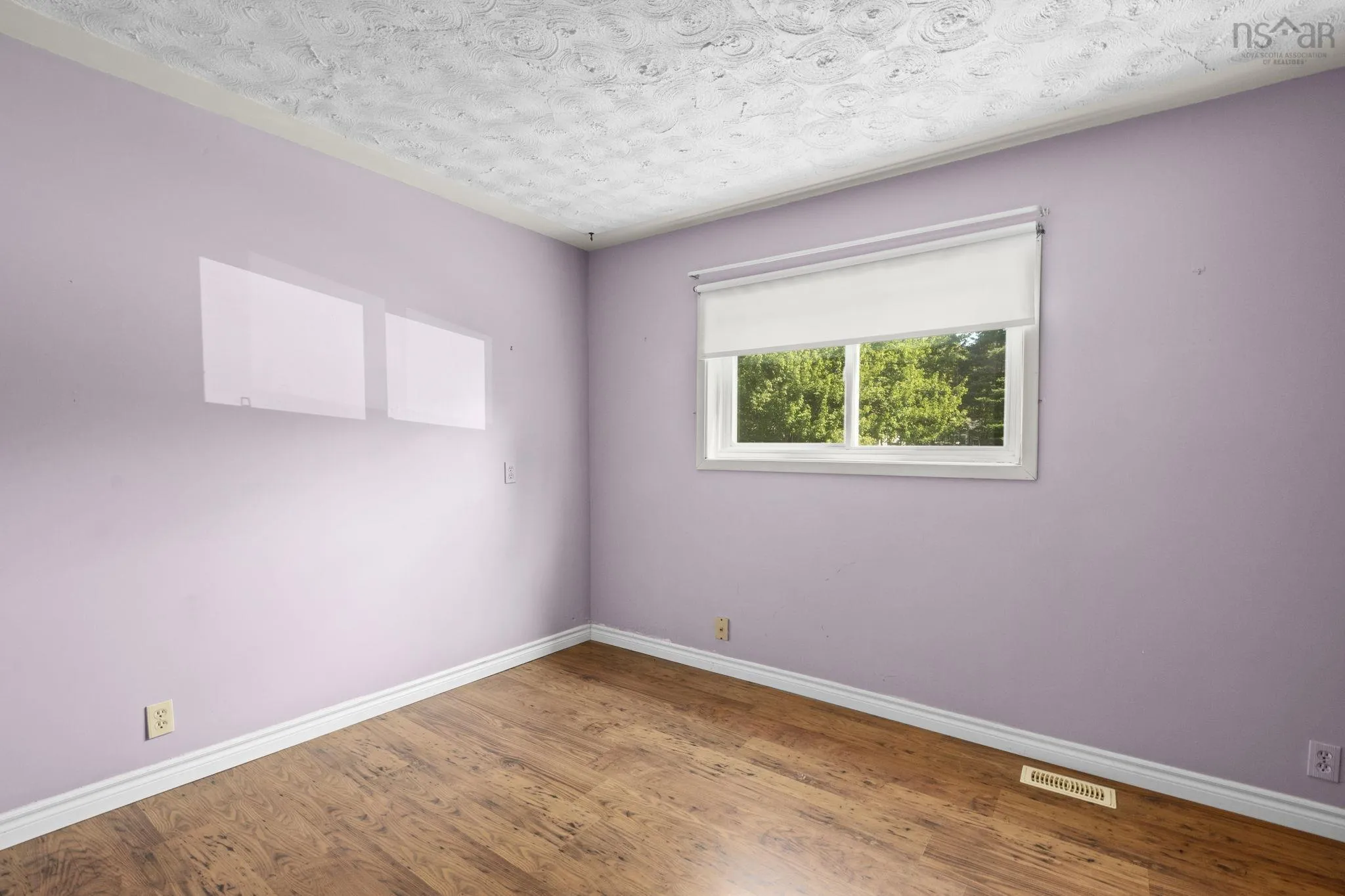 40 Kilgar Road, Shearwater, NS B3G 1M6, 1 Bedroom Bedrooms, ,1 BathroomBathrooms,Residential,For Sale,Kilgar,202518556