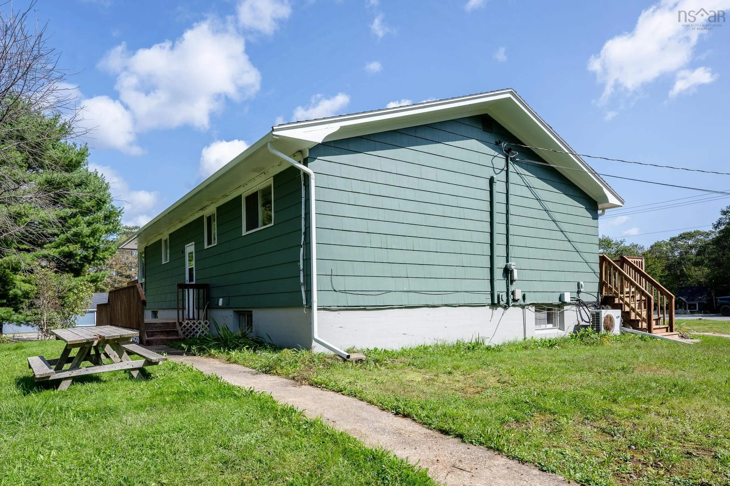 11 Dorey Park Road, Martins Point, NS B0J 2E0, 5 Bedrooms Bedrooms, ,2 BathroomsBathrooms,Residential,For Sale,Dorey Park,202520455