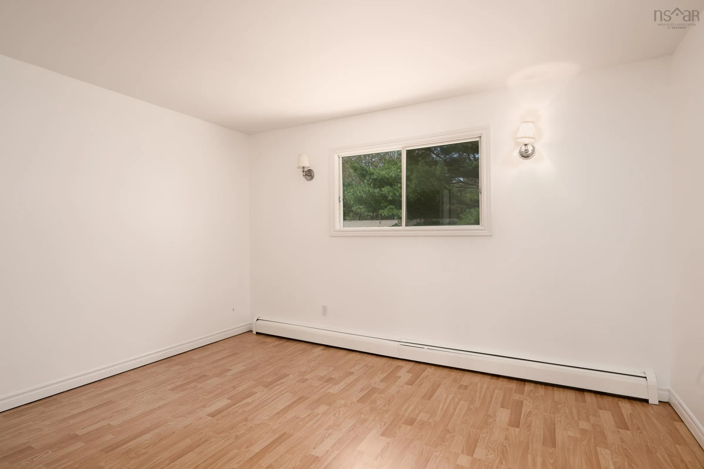 11 Dorey Park Road, Martins Point, NS B0J 2E0, 5 Bedrooms Bedrooms, ,2 BathroomsBathrooms,Residential,For Sale,Dorey Park,202520455