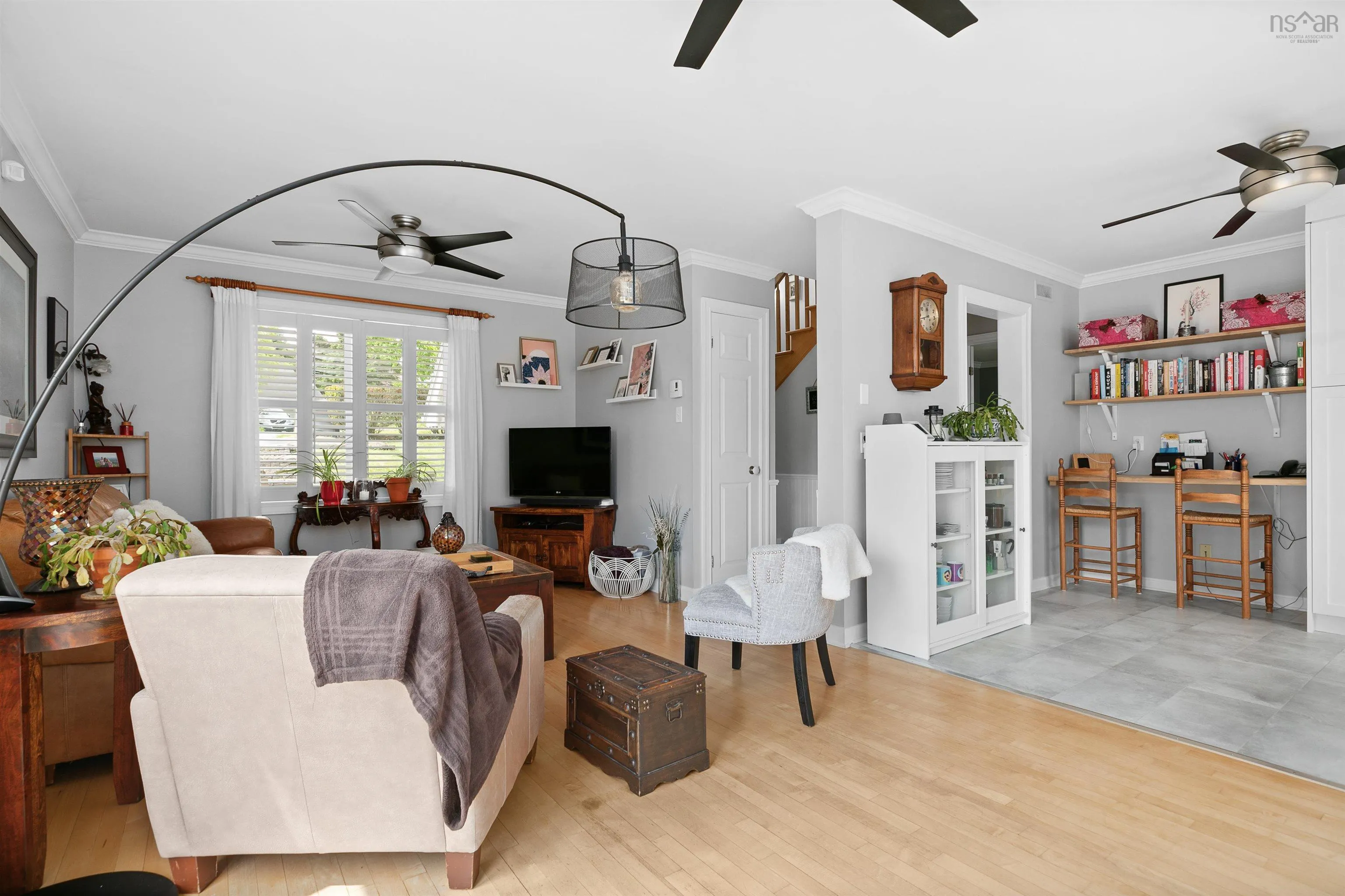 10 Westwind Drive, Chester, NS B0J 1J0, 4 Bedrooms Bedrooms, ,4 BathroomsBathrooms,Residential,For Sale,Westwind,202513393