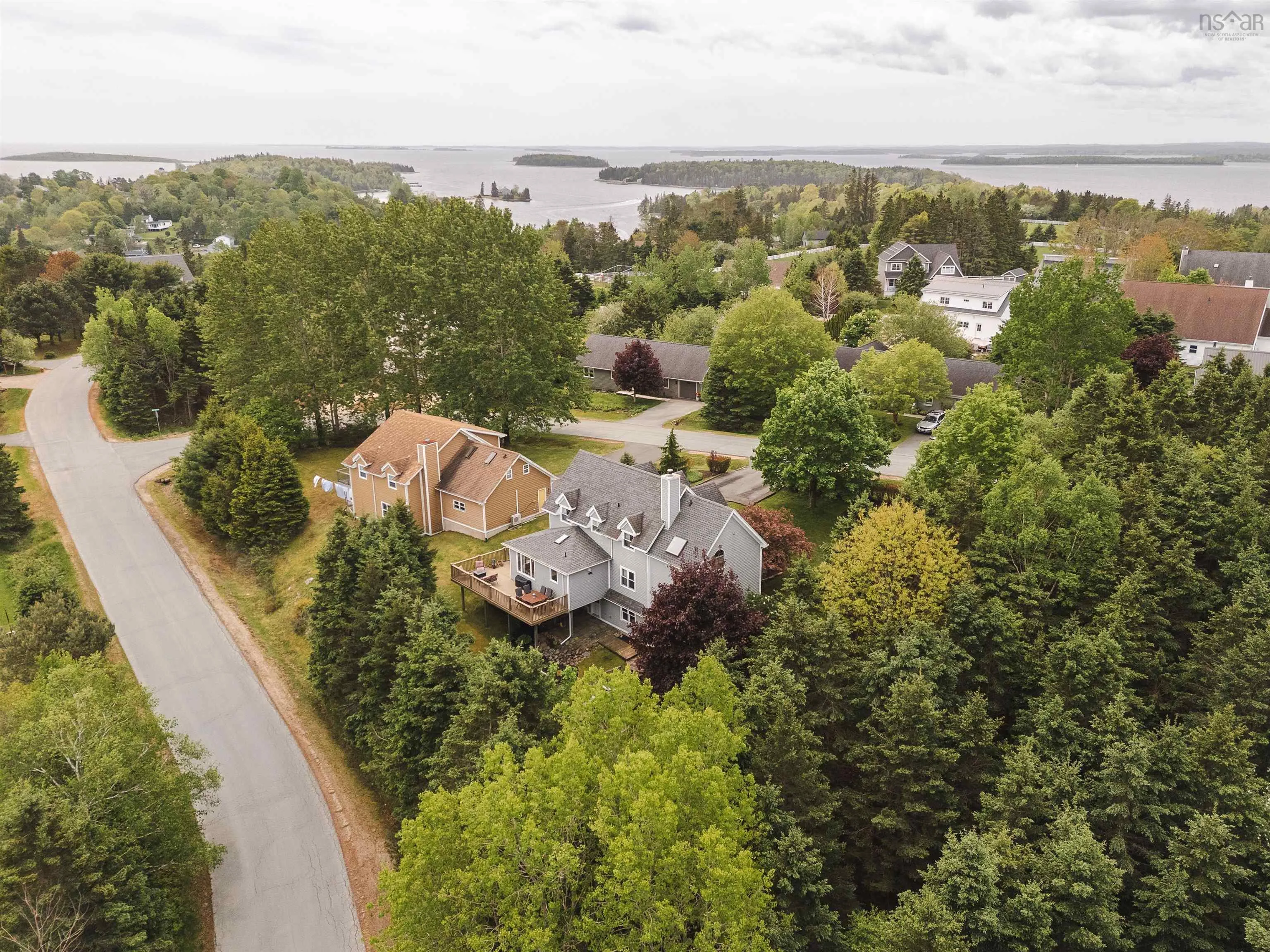 10 Westwind Drive, Chester, NS B0J 1J0, 4 Bedrooms Bedrooms, ,4 BathroomsBathrooms,Residential,For Sale,Westwind,202513393