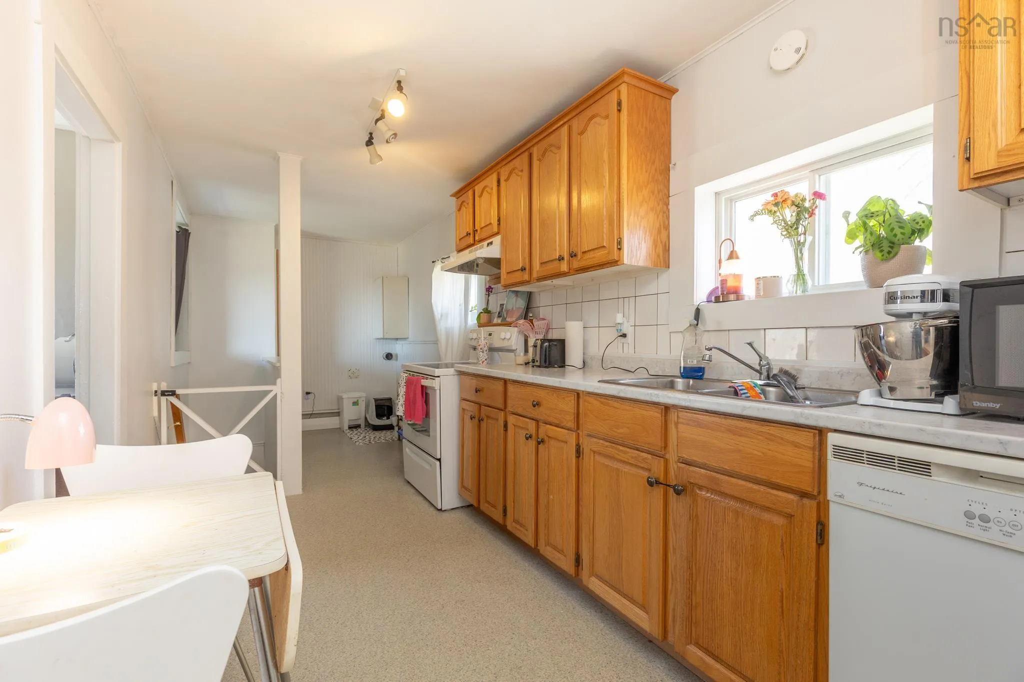 22 Baker Street, Yarmouth Ns B5a 2w9, 3 Bedrooms Bedrooms, ,3 BathroomsBathrooms,Residential,For Sale,Baker,202507739