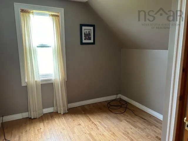 2381 276 Route, Giants Lake, NS B0E 1M0, 5 Bedrooms Bedrooms, ,2 BathroomsBathrooms,Residential,For Sale,276,202520696
