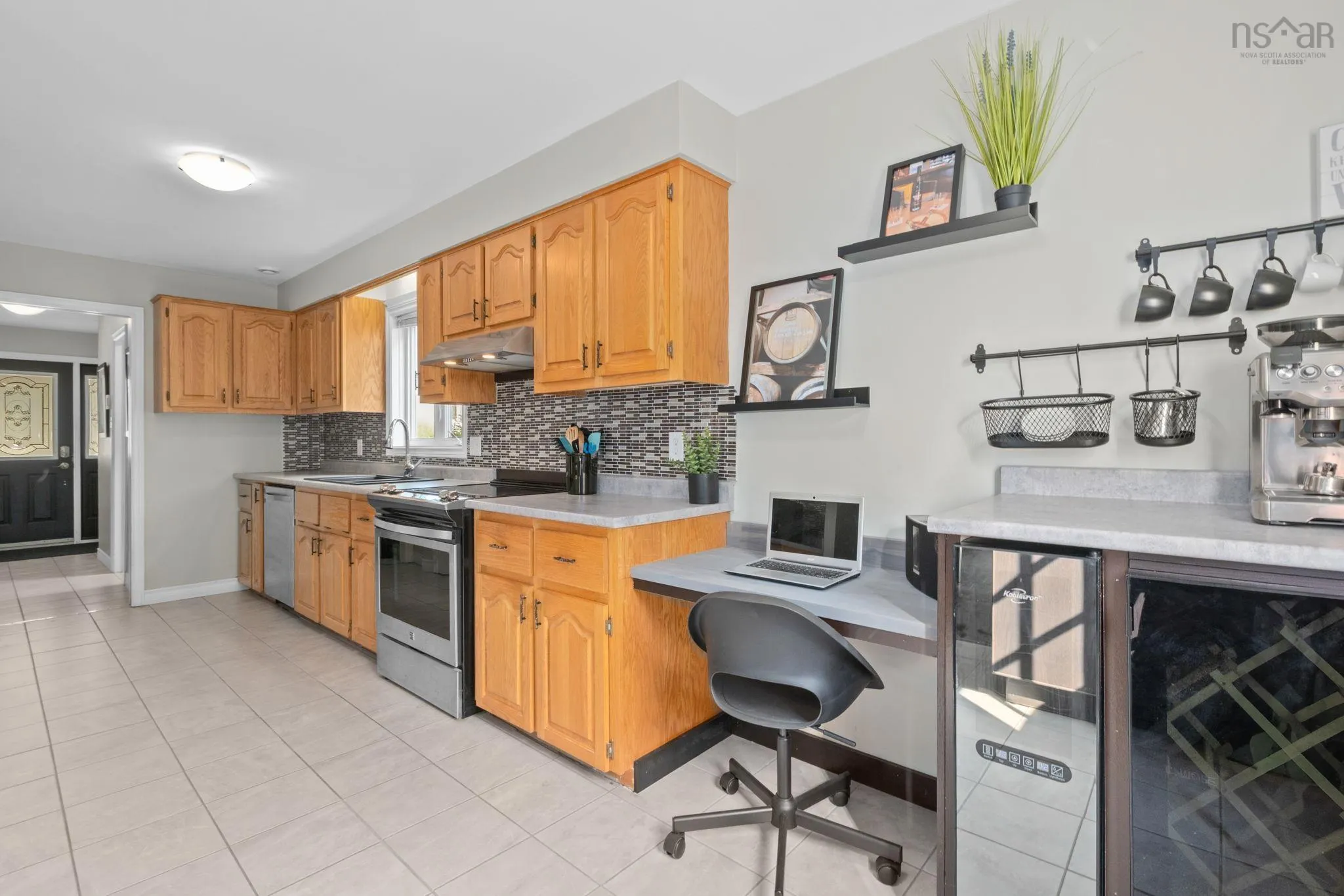 178 Duffus Drive, Bedford, NS B4A 3T5, 3 Bedrooms Bedrooms, ,3 BathroomsBathrooms,Residential,For Sale,Duffus,202519182