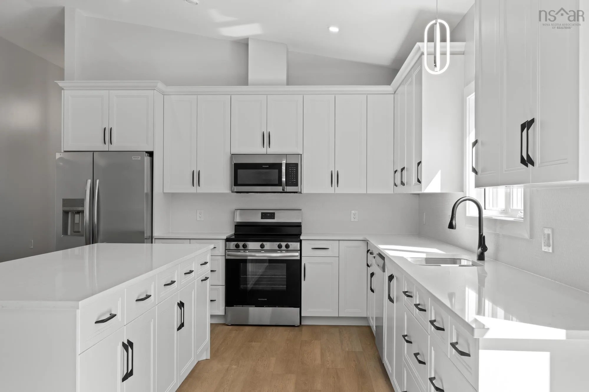 114 Brookside Drive, Brookside, NS B3T 1S2, 3 Bedrooms Bedrooms, ,3 BathroomsBathrooms,Residential,For Sale,Brookside,202521537