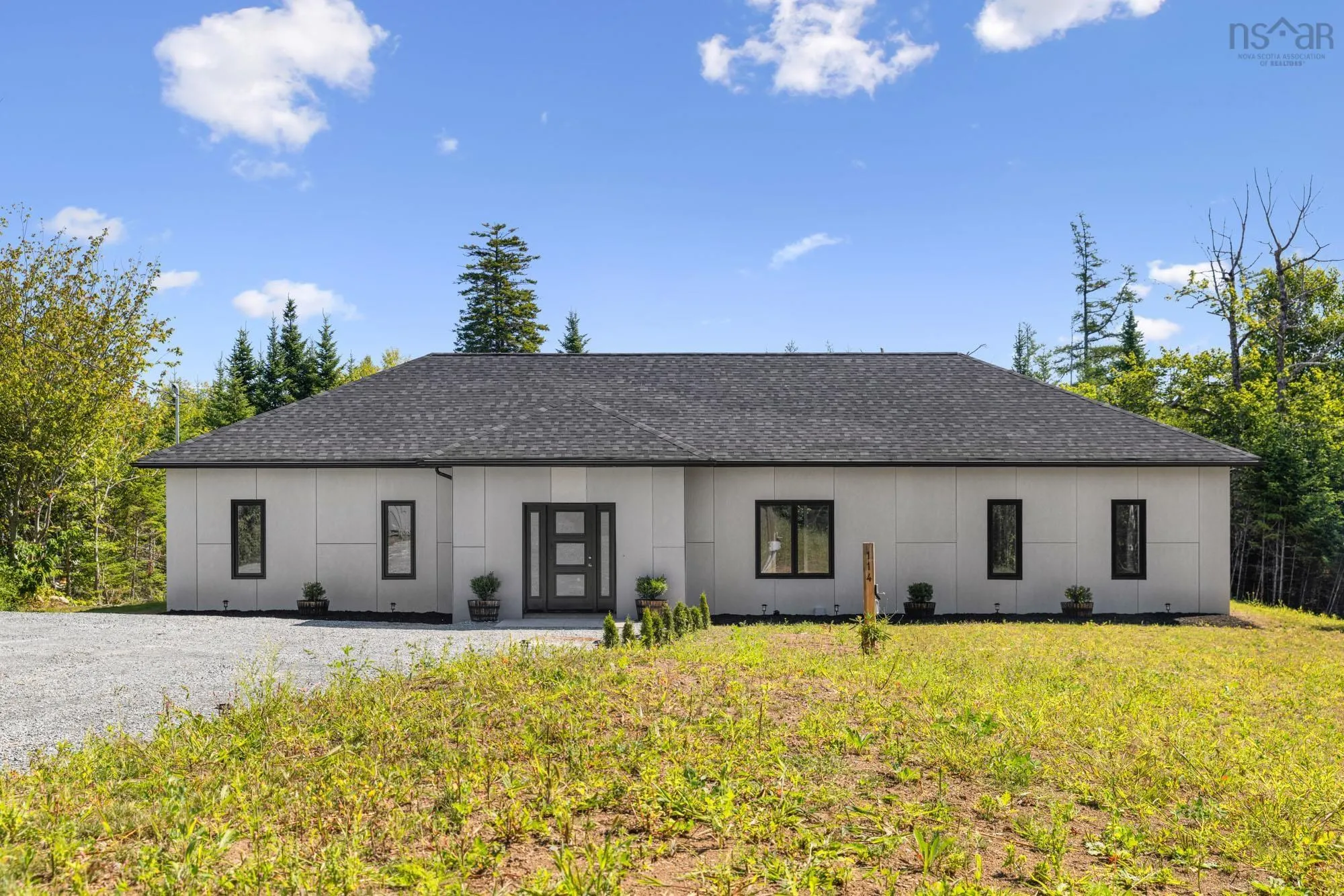 114 Brookside Drive, Brookside, NS B3T 1S2, 3 Bedrooms Bedrooms, ,3 BathroomsBathrooms,Residential,For Sale,Brookside,202521537