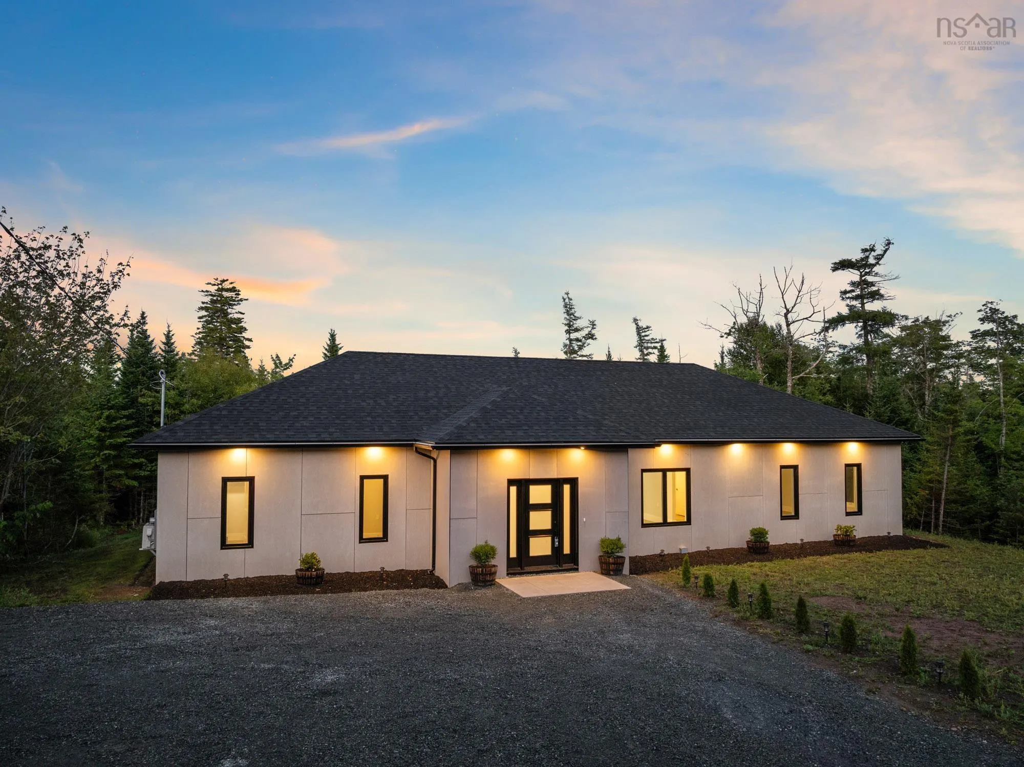 114 Brookside Drive, Brookside, NS B3T 1S2, 3 Bedrooms Bedrooms, ,3 BathroomsBathrooms,Residential,For Sale,Brookside,202521537