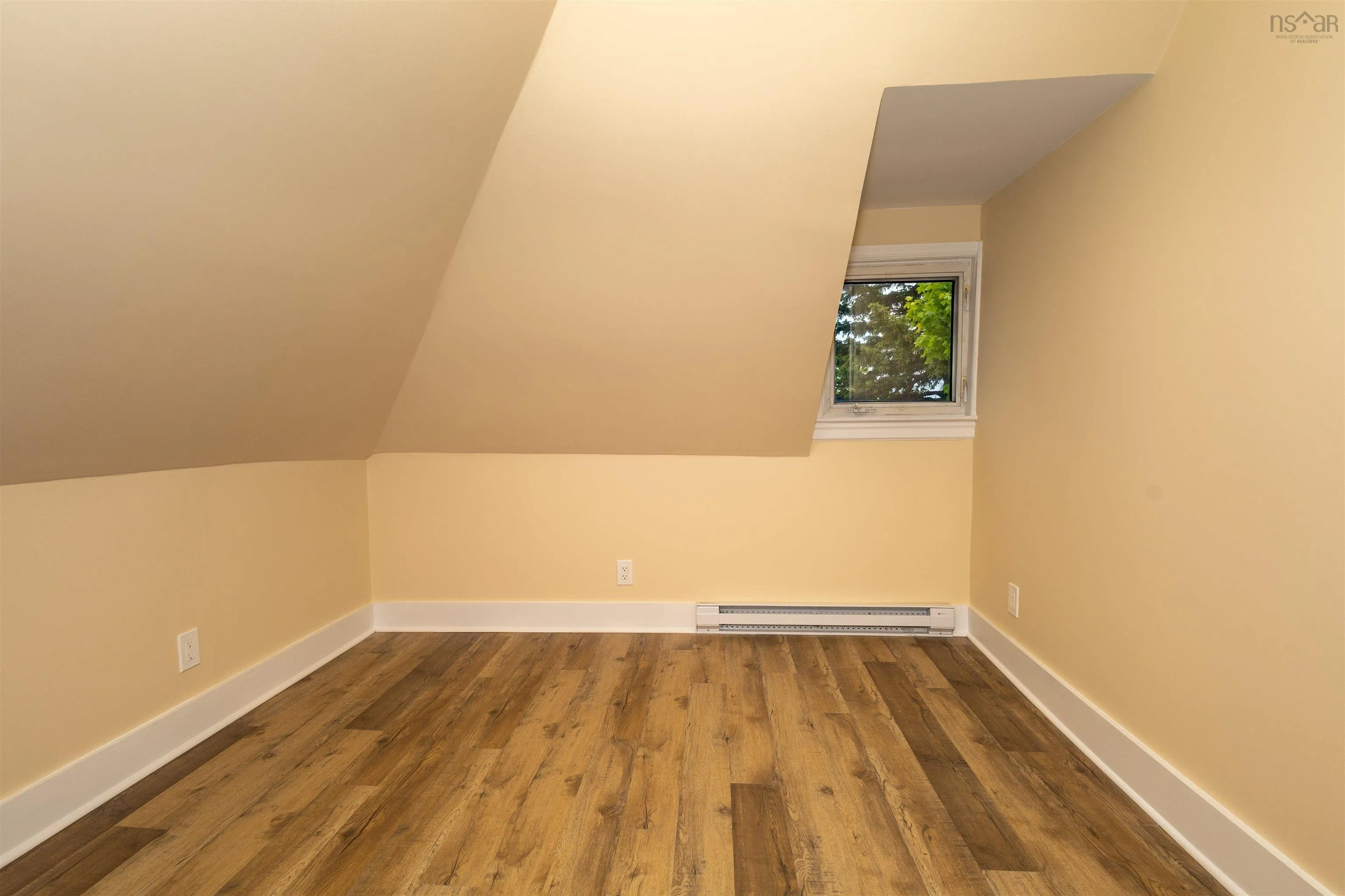 455 York Street, Glace Bay, NS B1A 2N4, 3 Bedrooms Bedrooms, ,1 BathroomBathrooms,Residential,For Sale,York,202521442