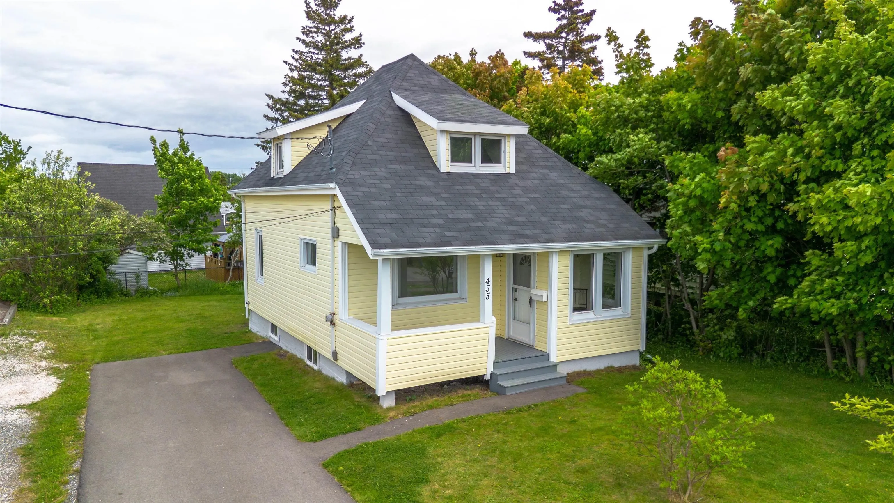 455 York Street, Glace Bay, NS B1A 2N4, 3 Bedrooms Bedrooms, ,1 BathroomBathrooms,Residential,For Sale,York,202521442