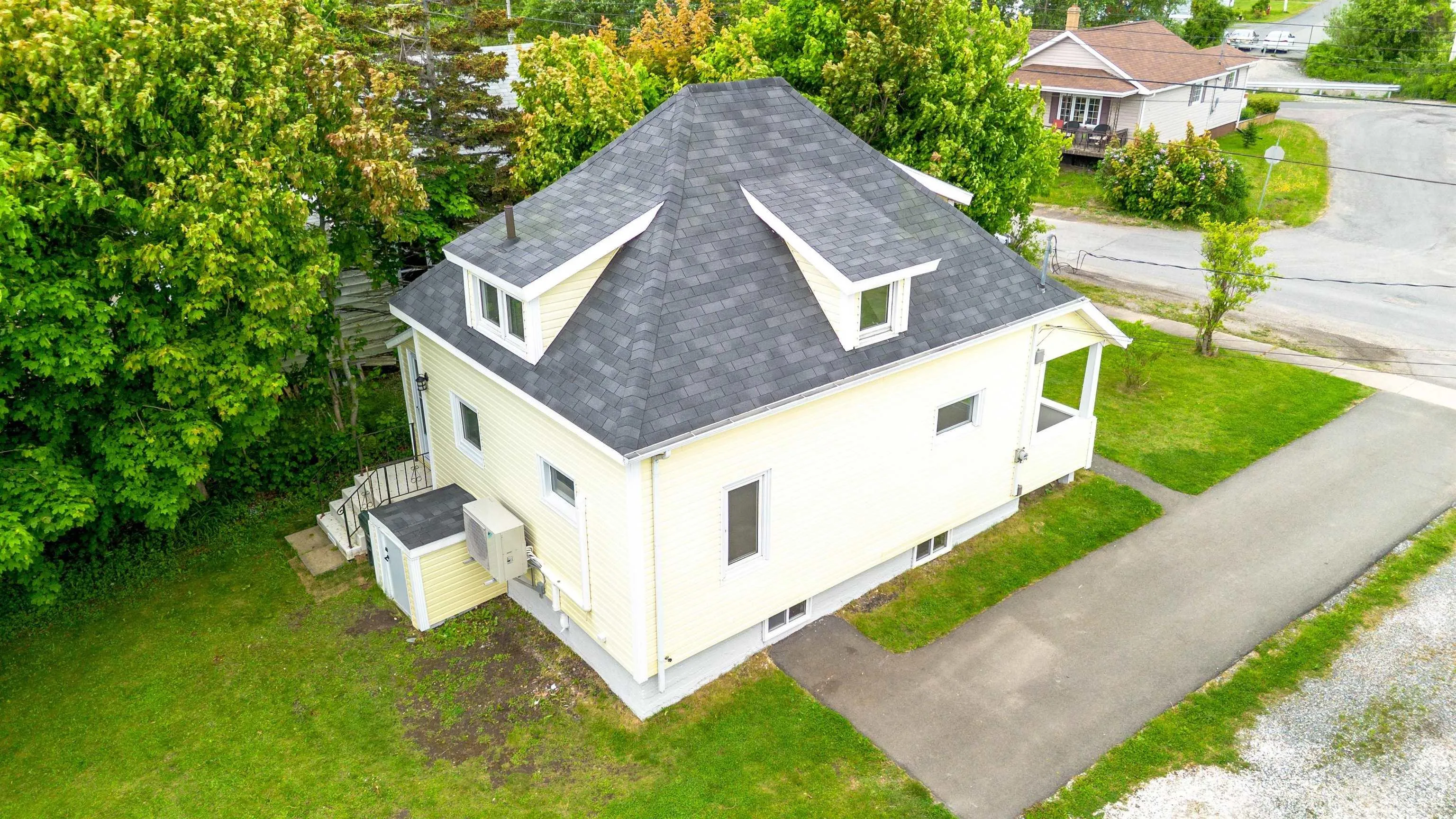 455 York Street, Glace Bay, NS B1A 2N4, 3 Bedrooms Bedrooms, ,1 BathroomBathrooms,Residential,For Sale,York,202521442