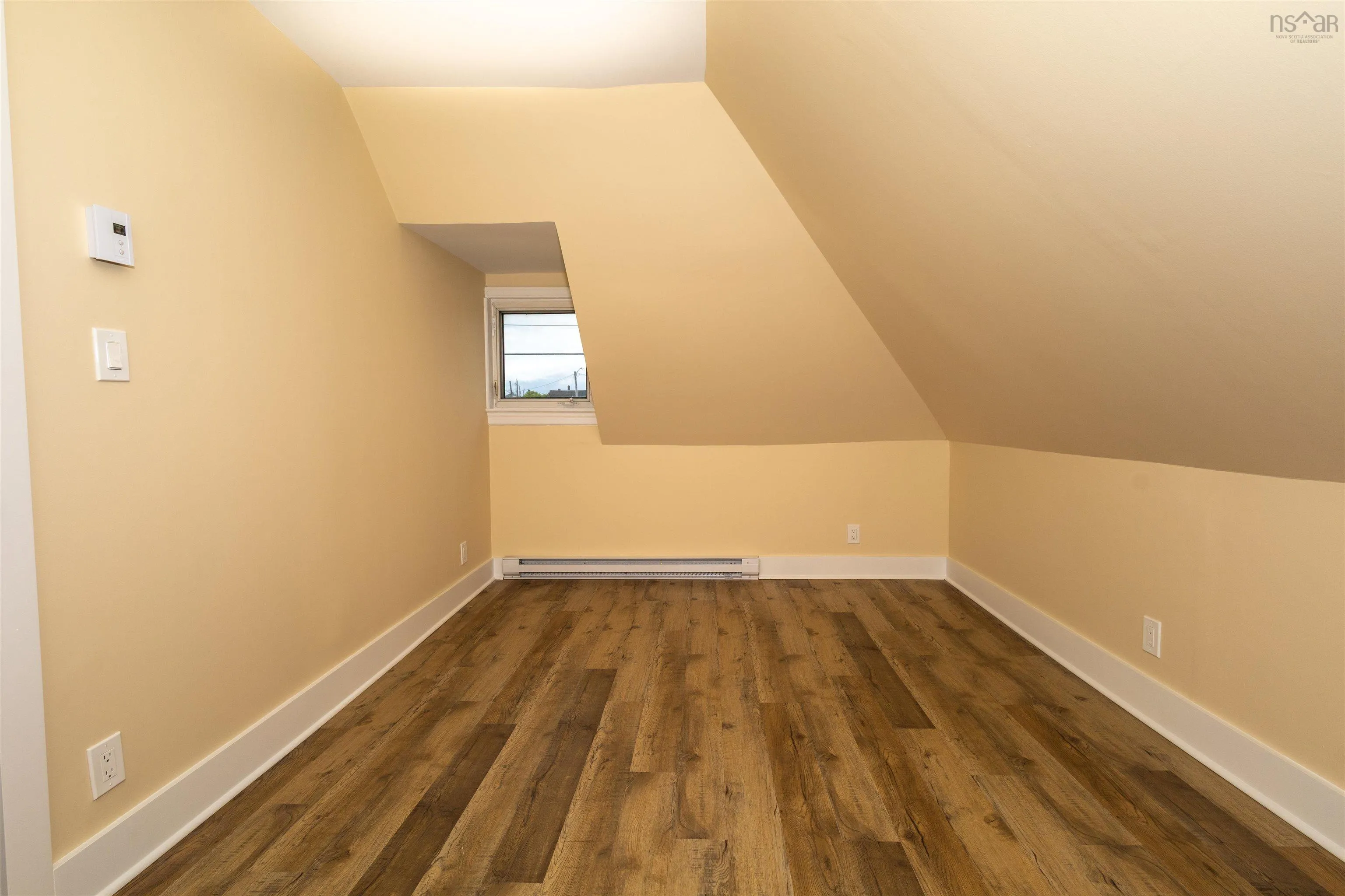 455 York Street, Glace Bay, NS B1A 2N4, 3 Bedrooms Bedrooms, ,1 BathroomBathrooms,Residential,For Sale,York,202521442